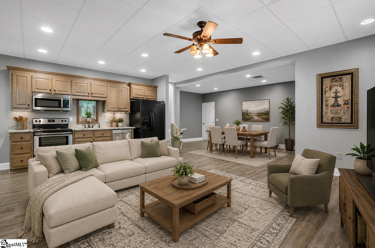 67 Devonhall Way Taylors, SC 29687