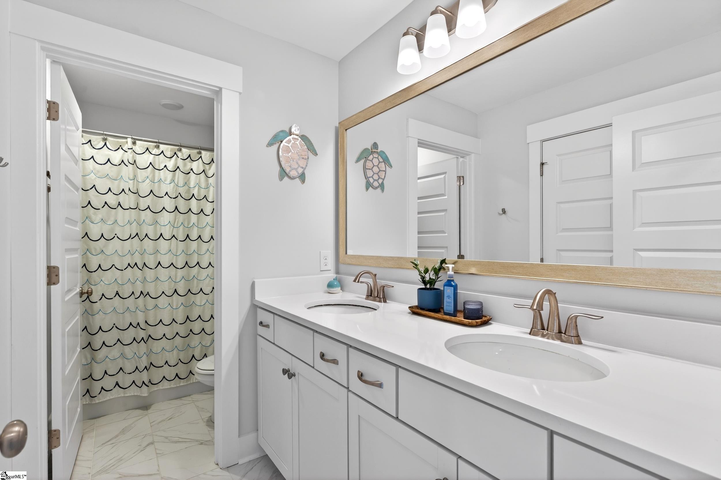 109 Woodcross Drive Simpsonville, SC 29681