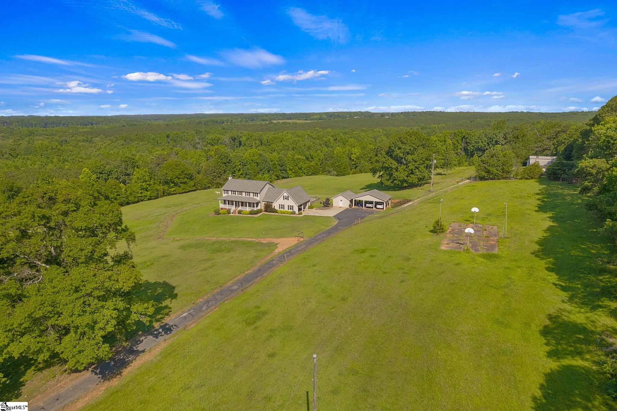 5230 Olden Porter Road Pendelton, SC 29670