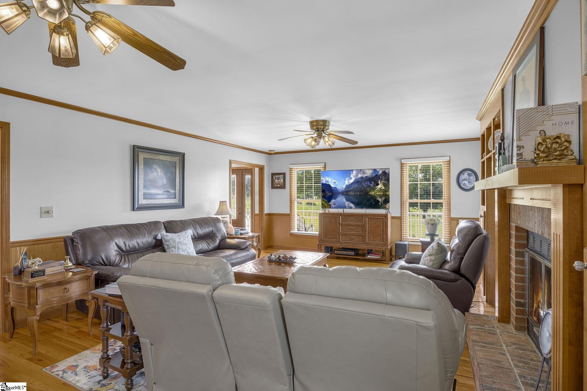 5230 Olden Porter Road Pendelton, SC 29670