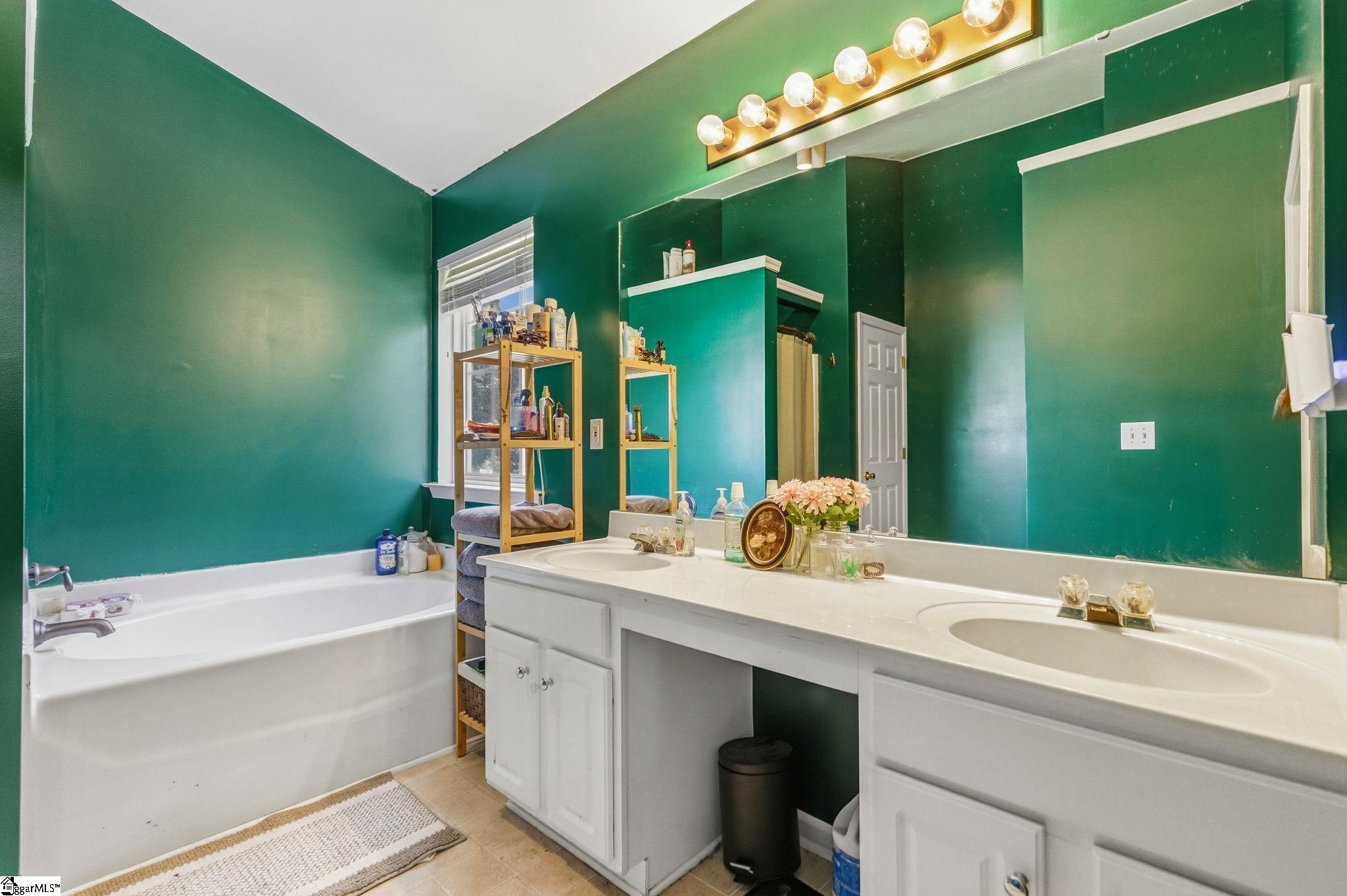 216 Edenberry Way Easley, SC 29642