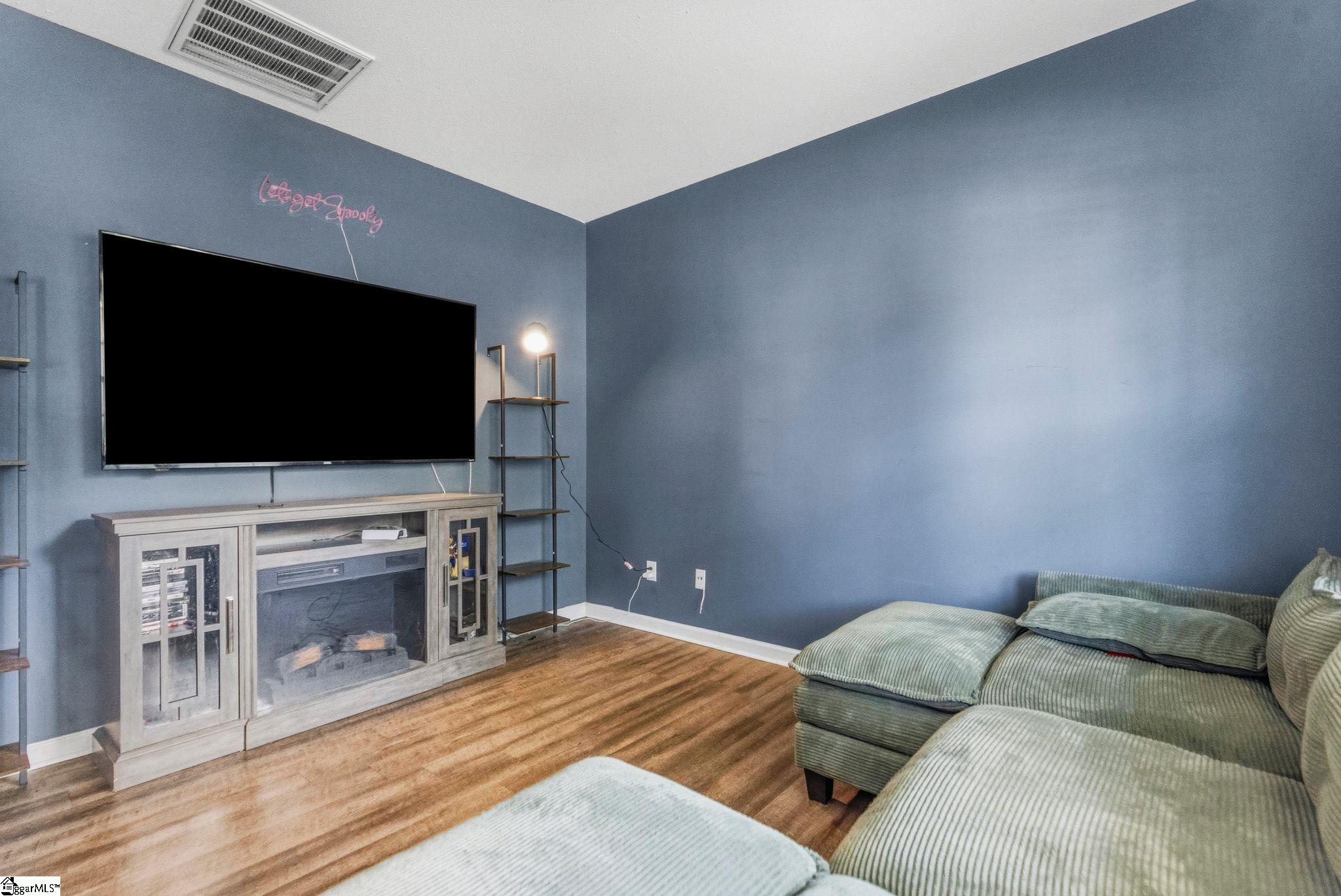 216 Edenberry Way Easley, SC 29642