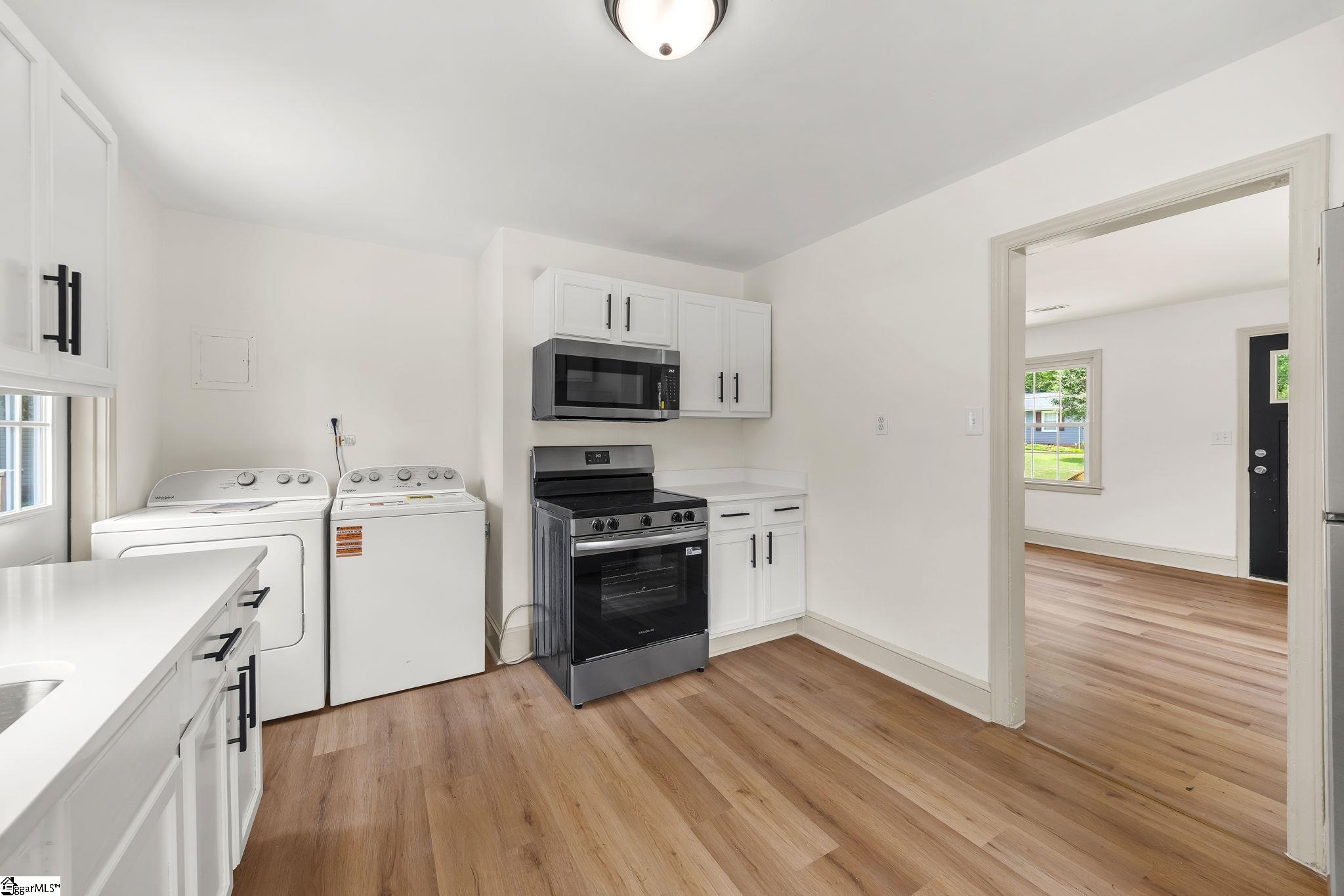 105 Whitener Avenue Spartanburg, SC 29306