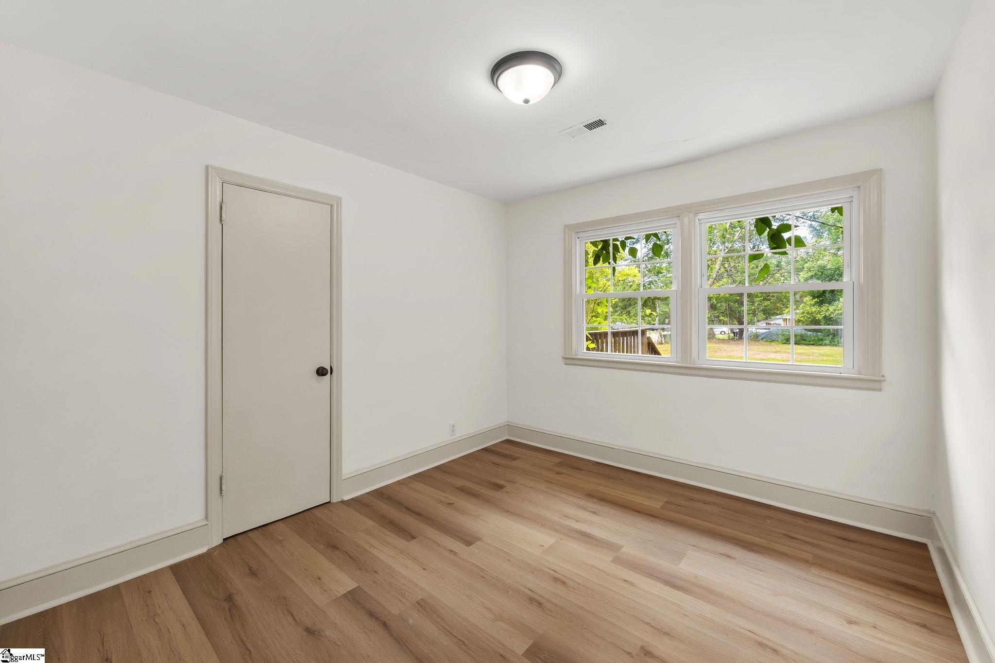 105 Whitener Avenue Spartanburg, SC 29306