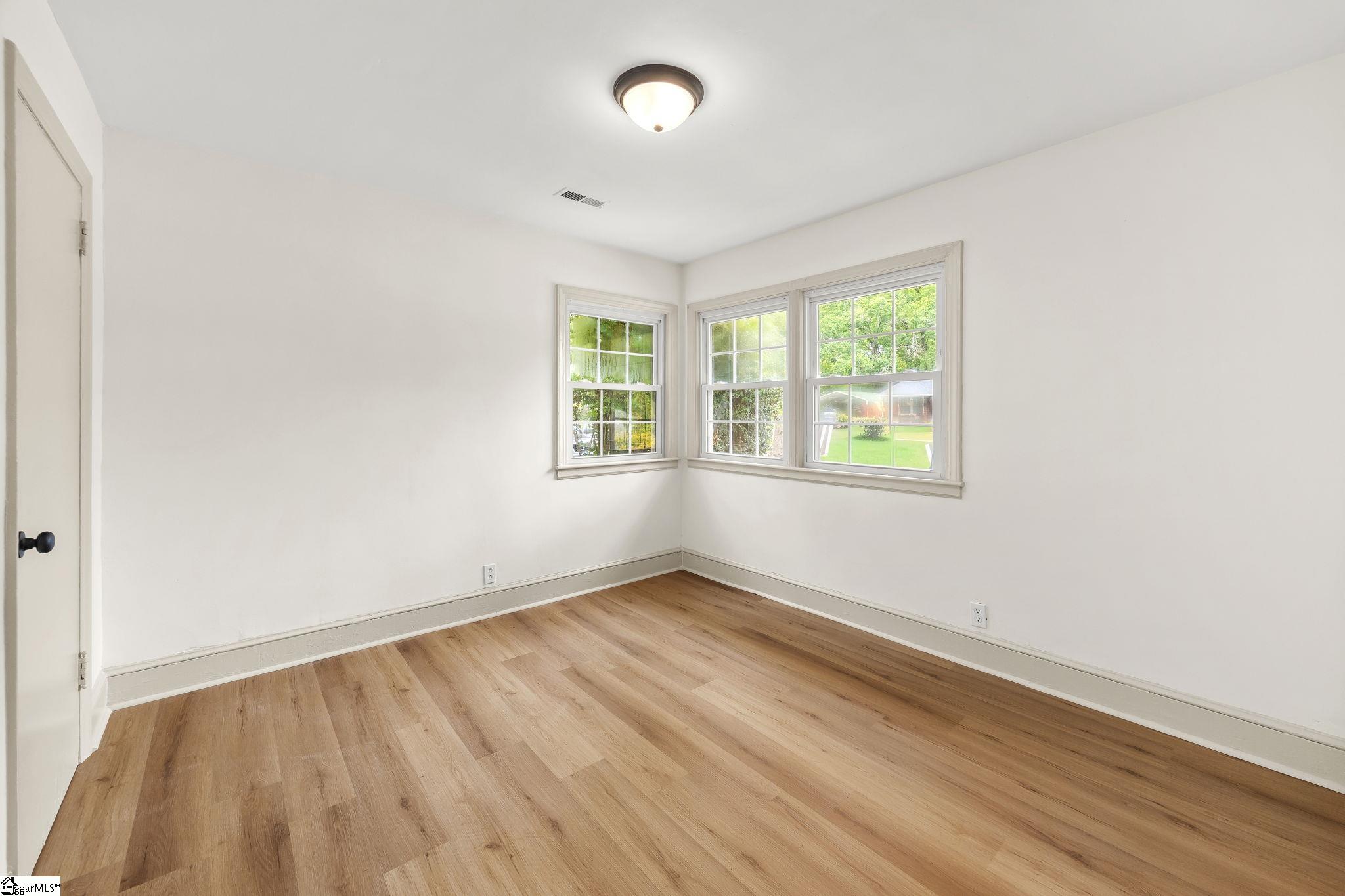 105 Whitener Avenue Spartanburg, SC 29306