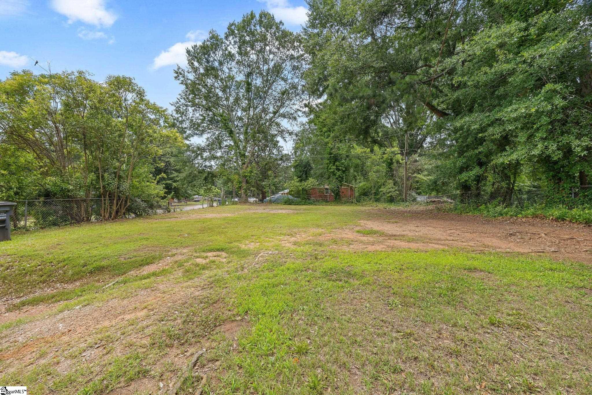 105 Whitener Avenue Spartanburg, SC 29306