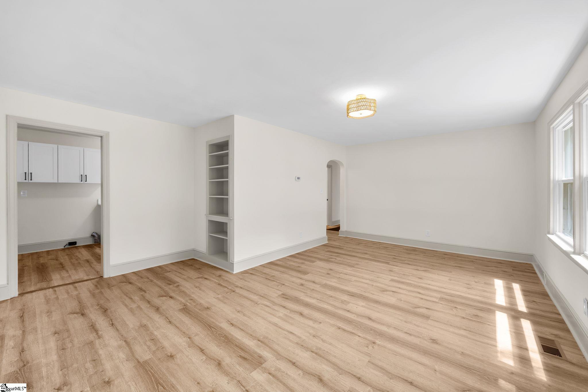 107 Whitener Avenue Spartanburg, SC 29306