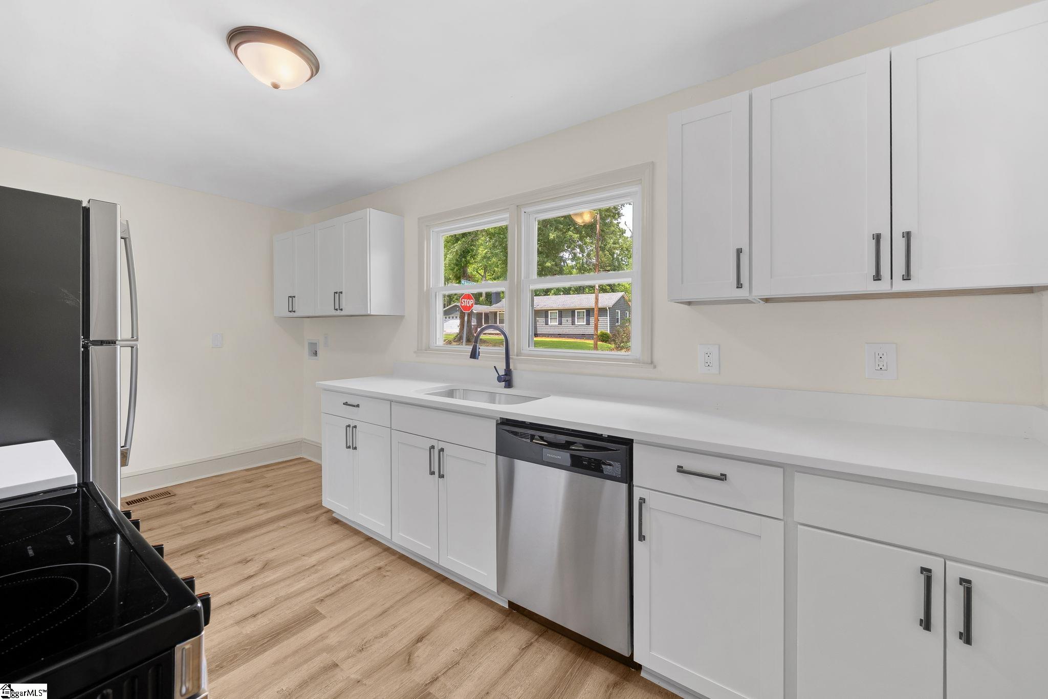 107 Whitener Avenue Spartanburg, SC 29306