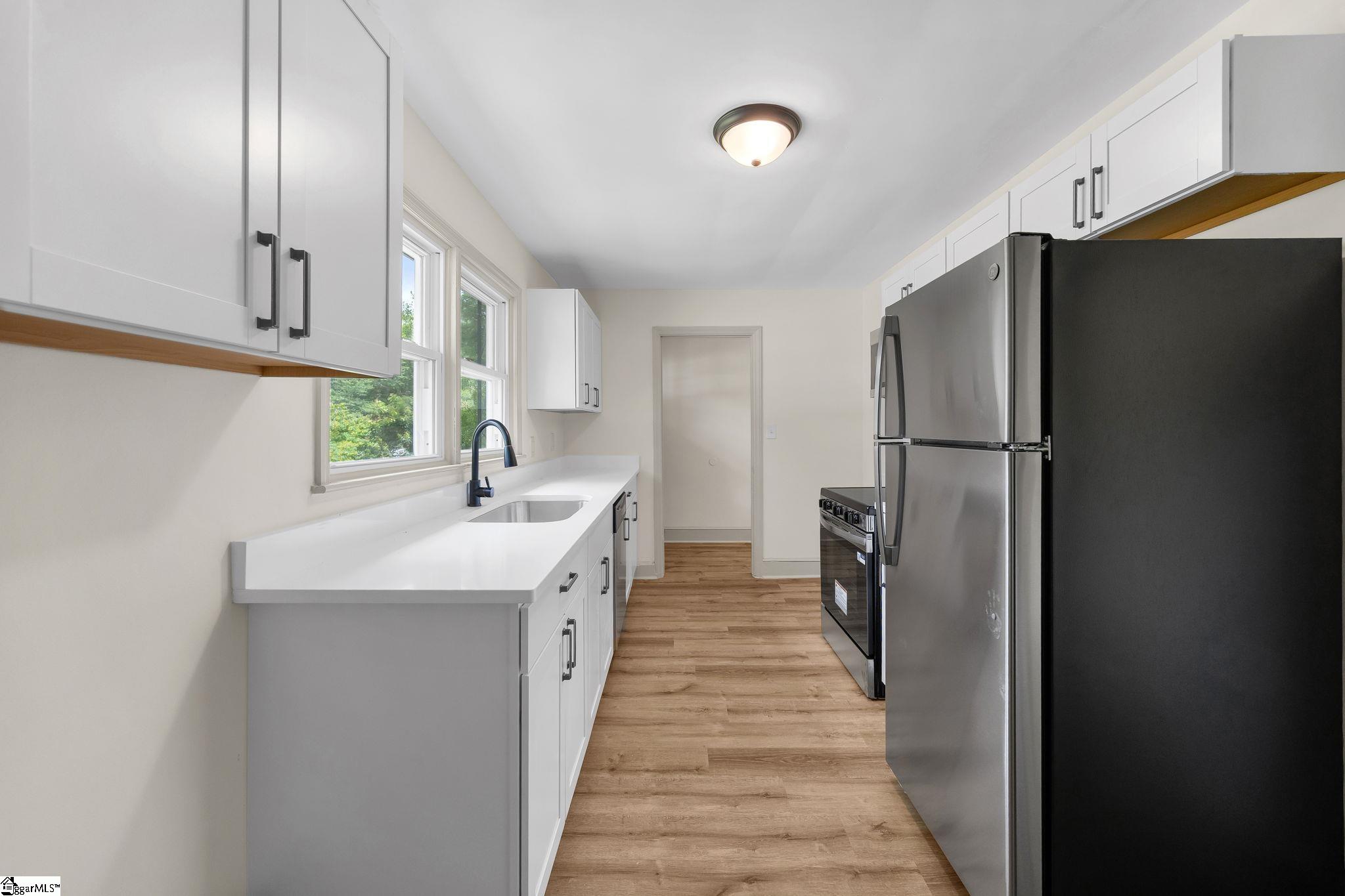 107 Whitener Avenue Spartanburg, SC 29306