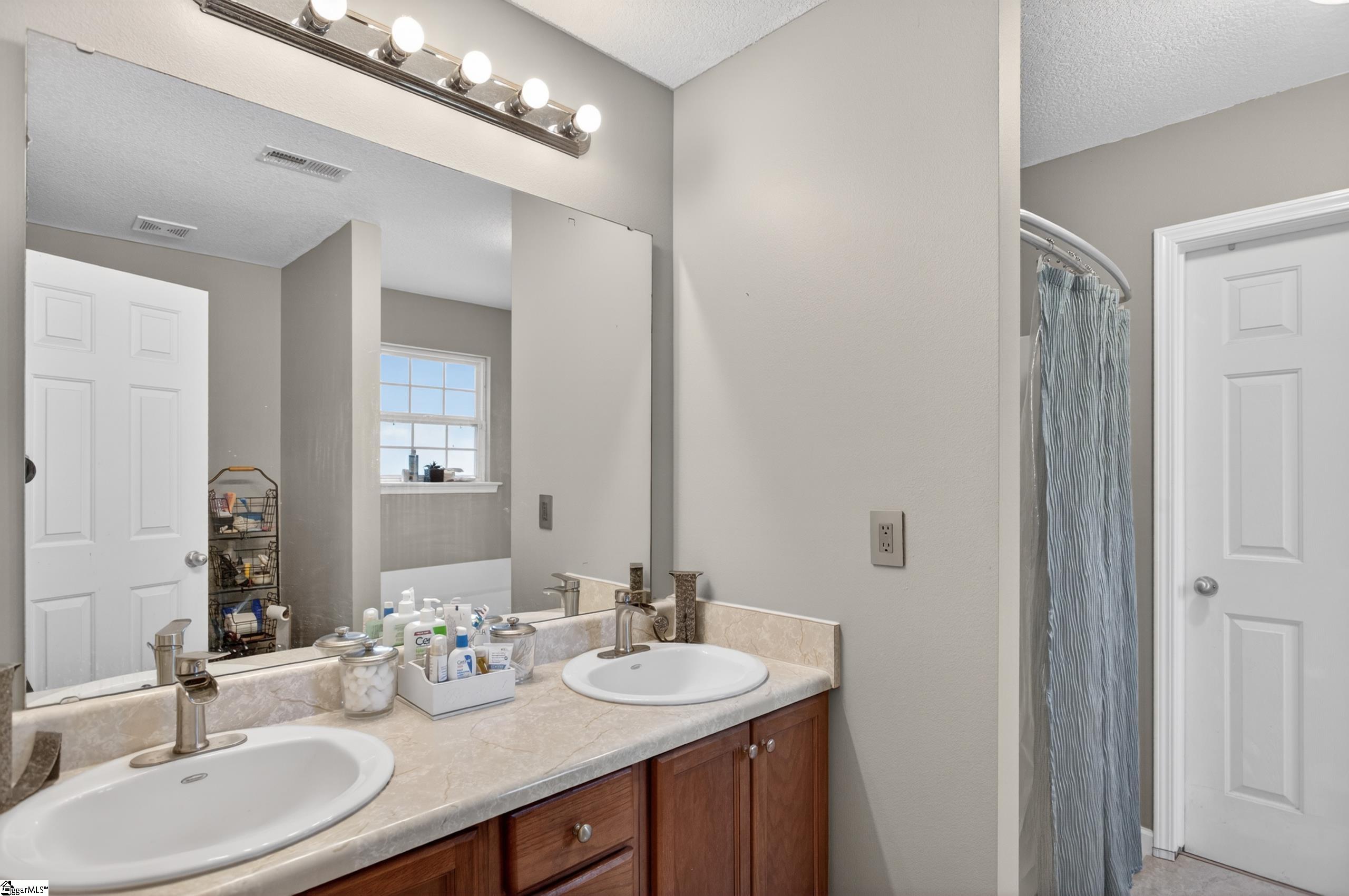 113 Baltic Avenue Anderson, SC 29621