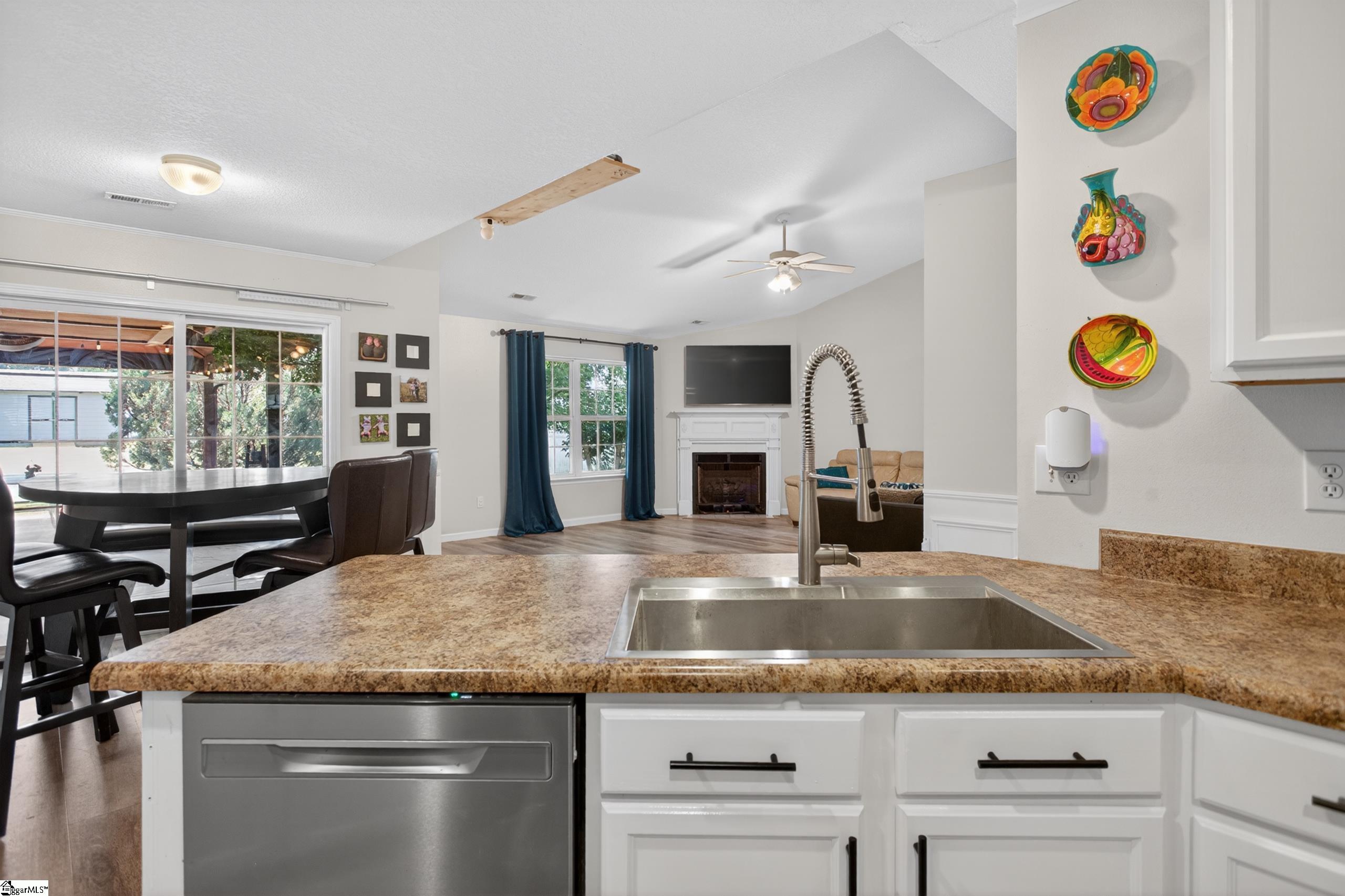 113 Baltic Avenue Anderson, SC 29621
