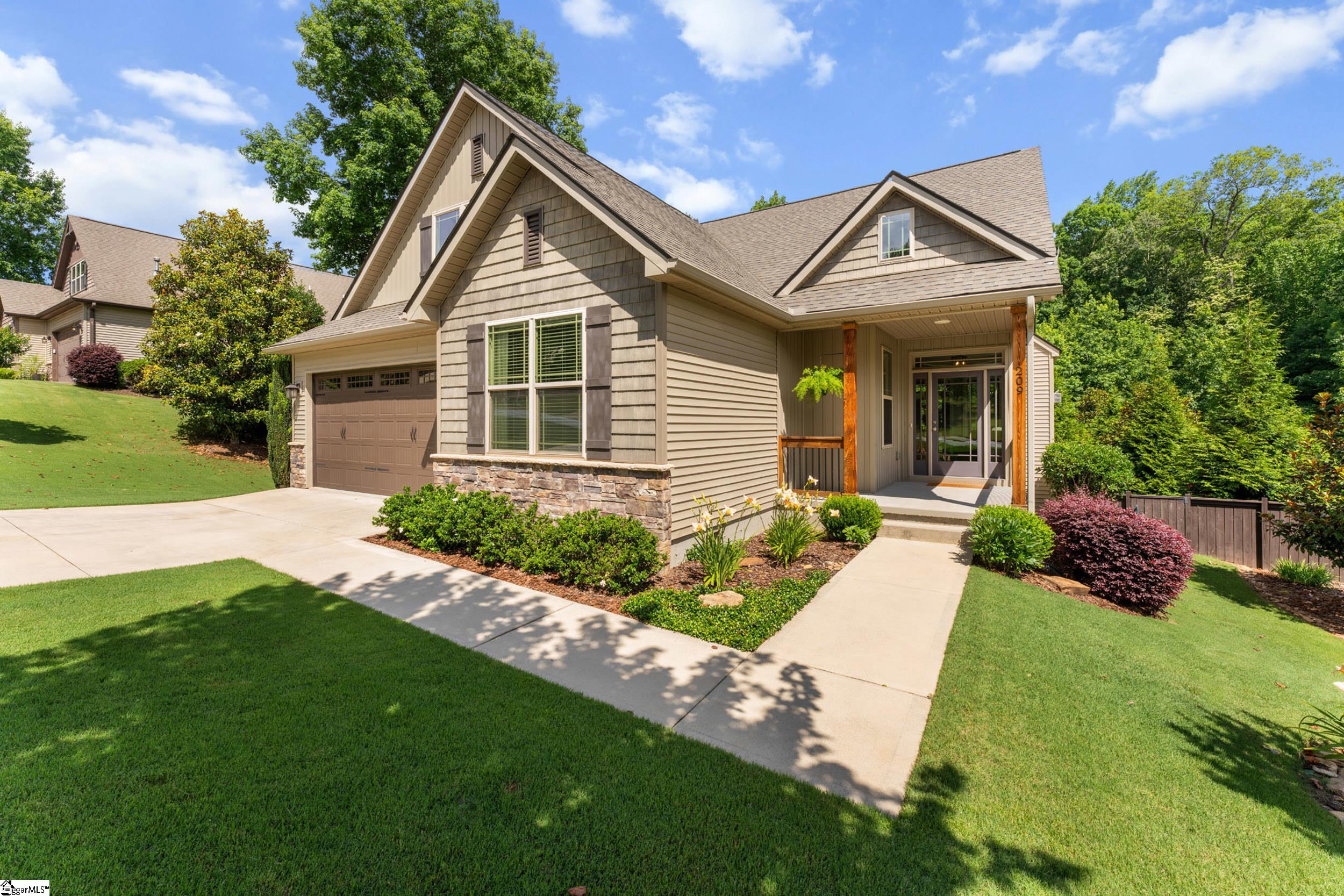 209 Crimson Glory Way Travelers Rest, SC 29690
