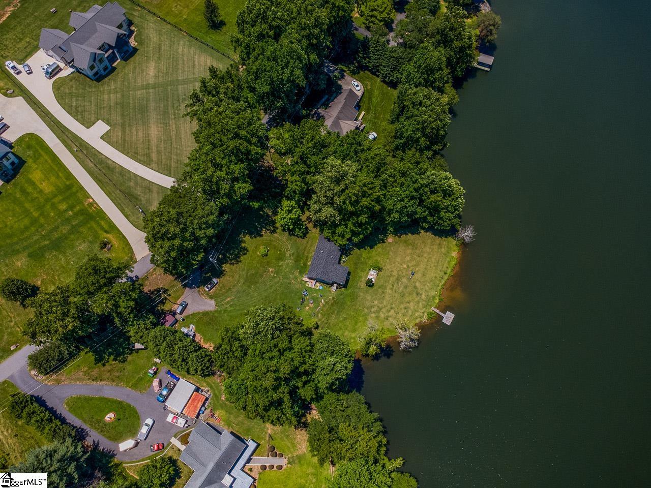 240 Canady Road Wellford, SC 29385