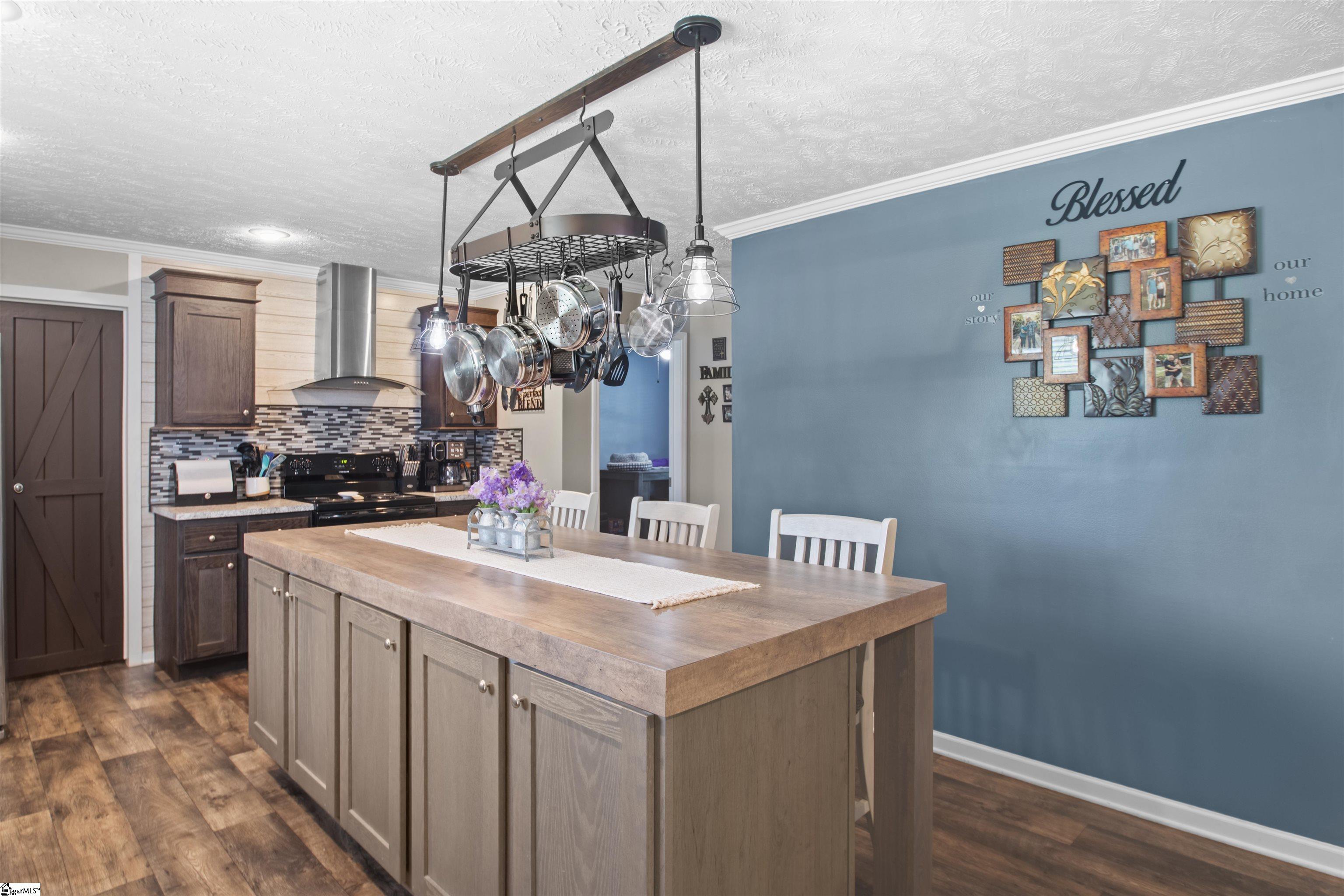 1059 Belle Shoals Road Pickens, SC 29671