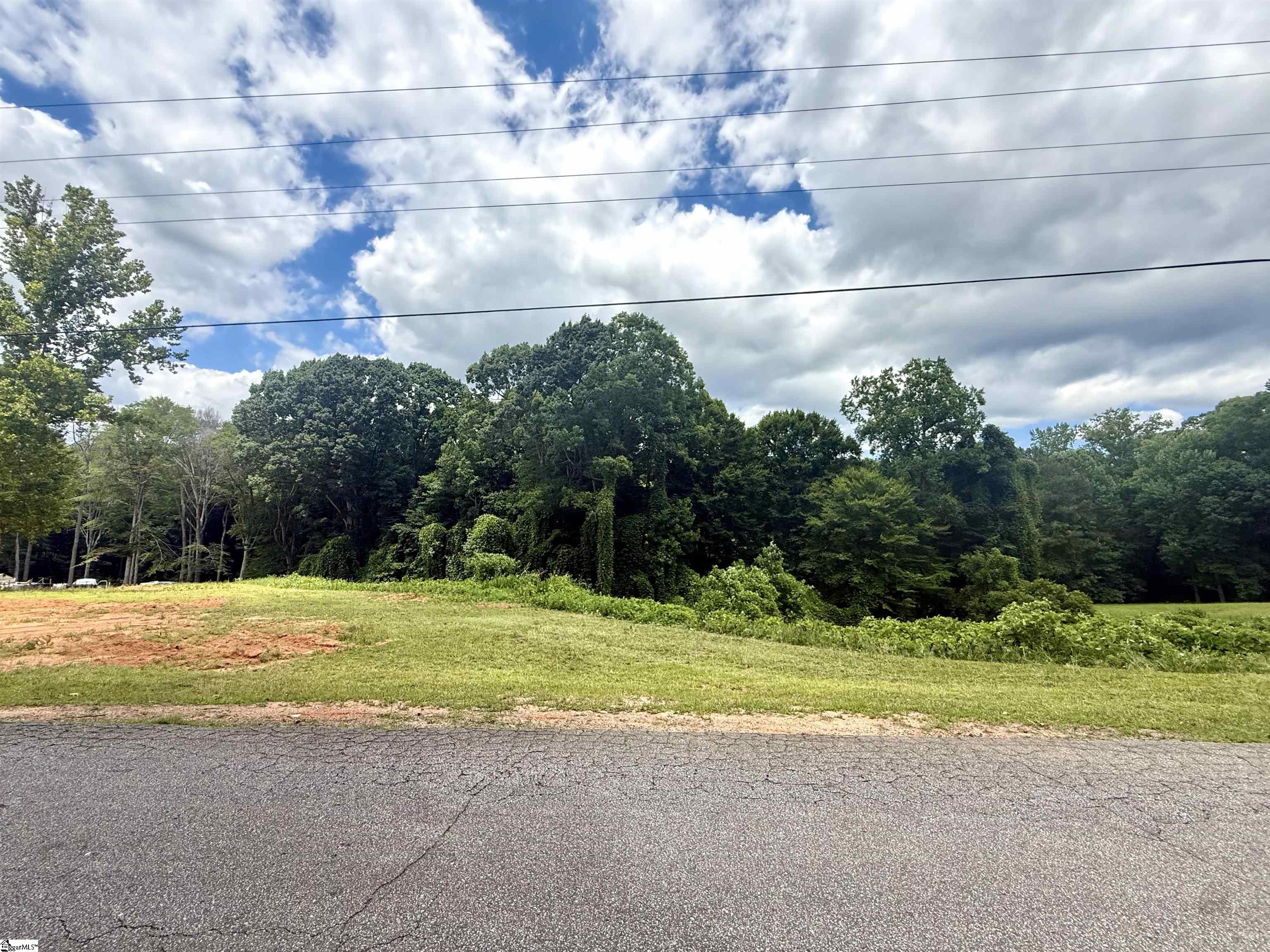 624 Pearson Town Road Moore, SC 29369