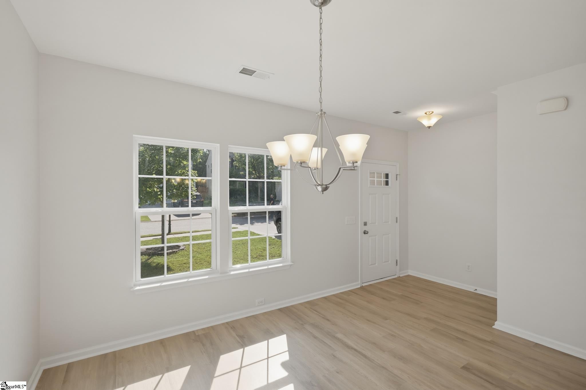 15 Granite Lane Greenville, SC 29607