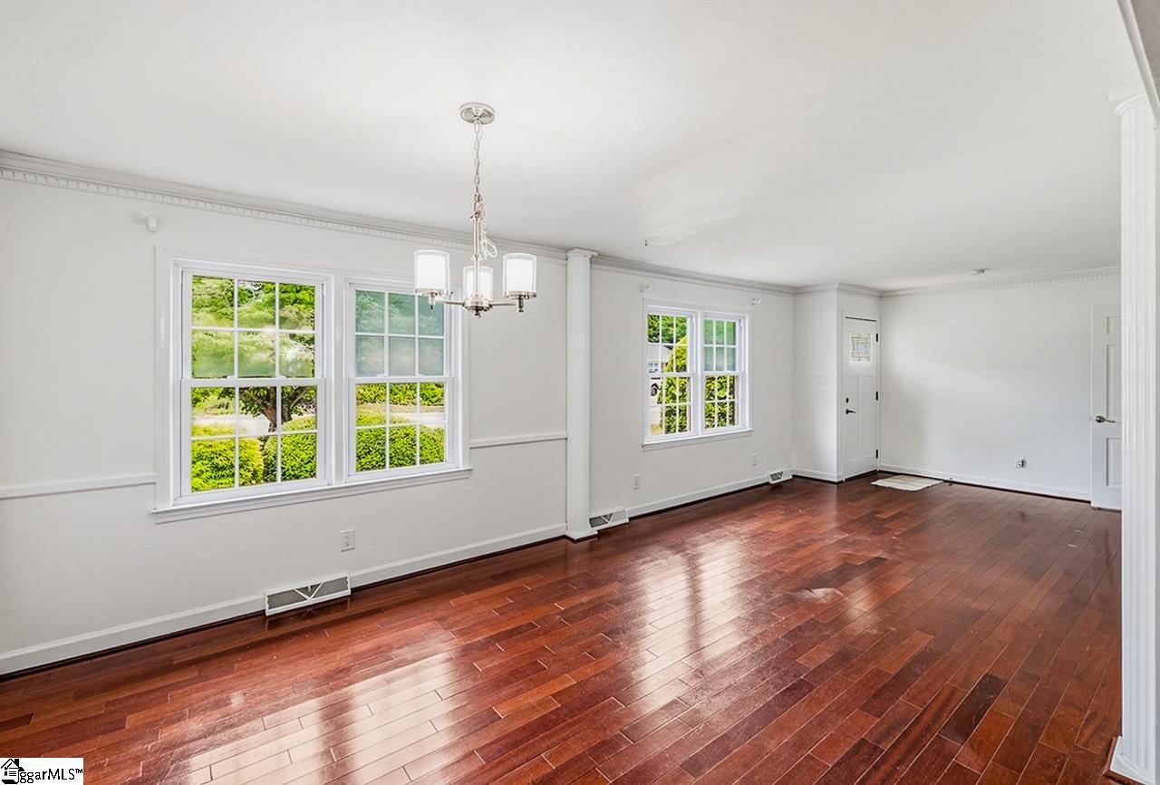 304 Del Norte Road Greenville, SC 29615