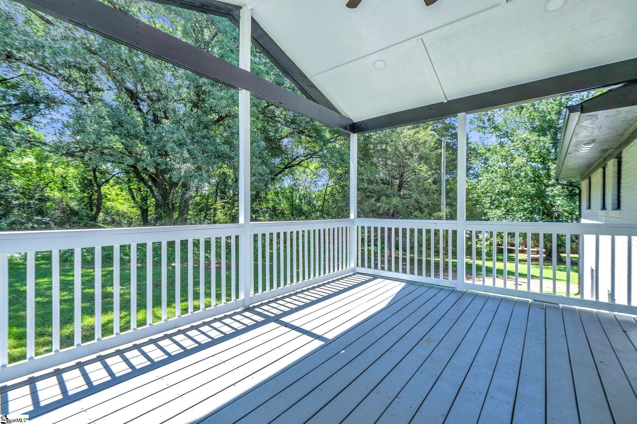 8 Alvin Drive Greenville, SC 29605