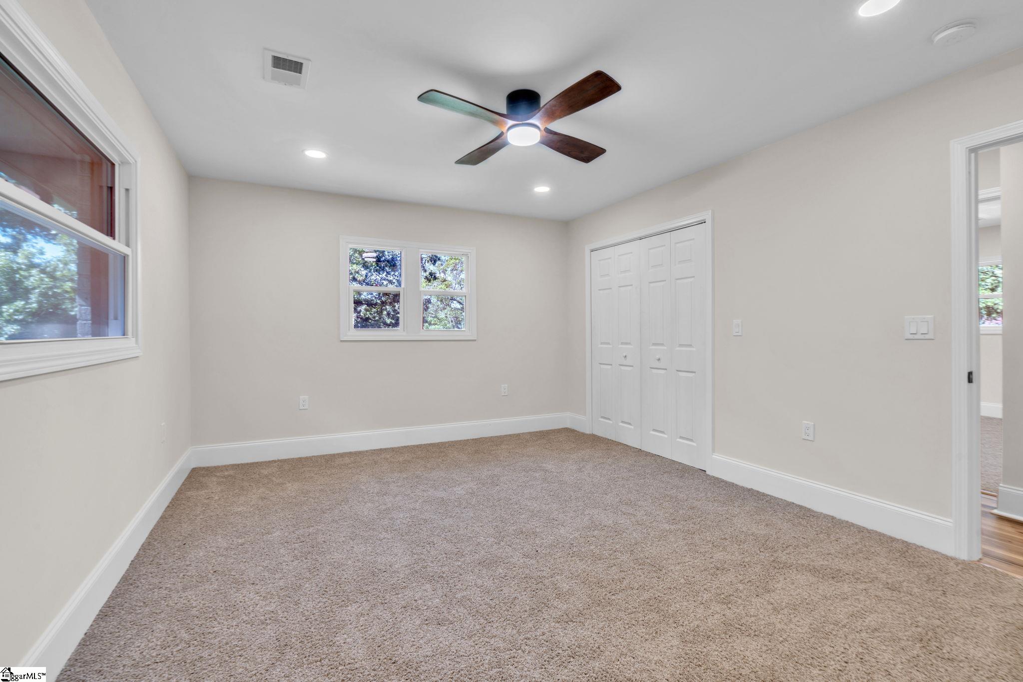 8 Alvin Drive Greenville, SC 29605
