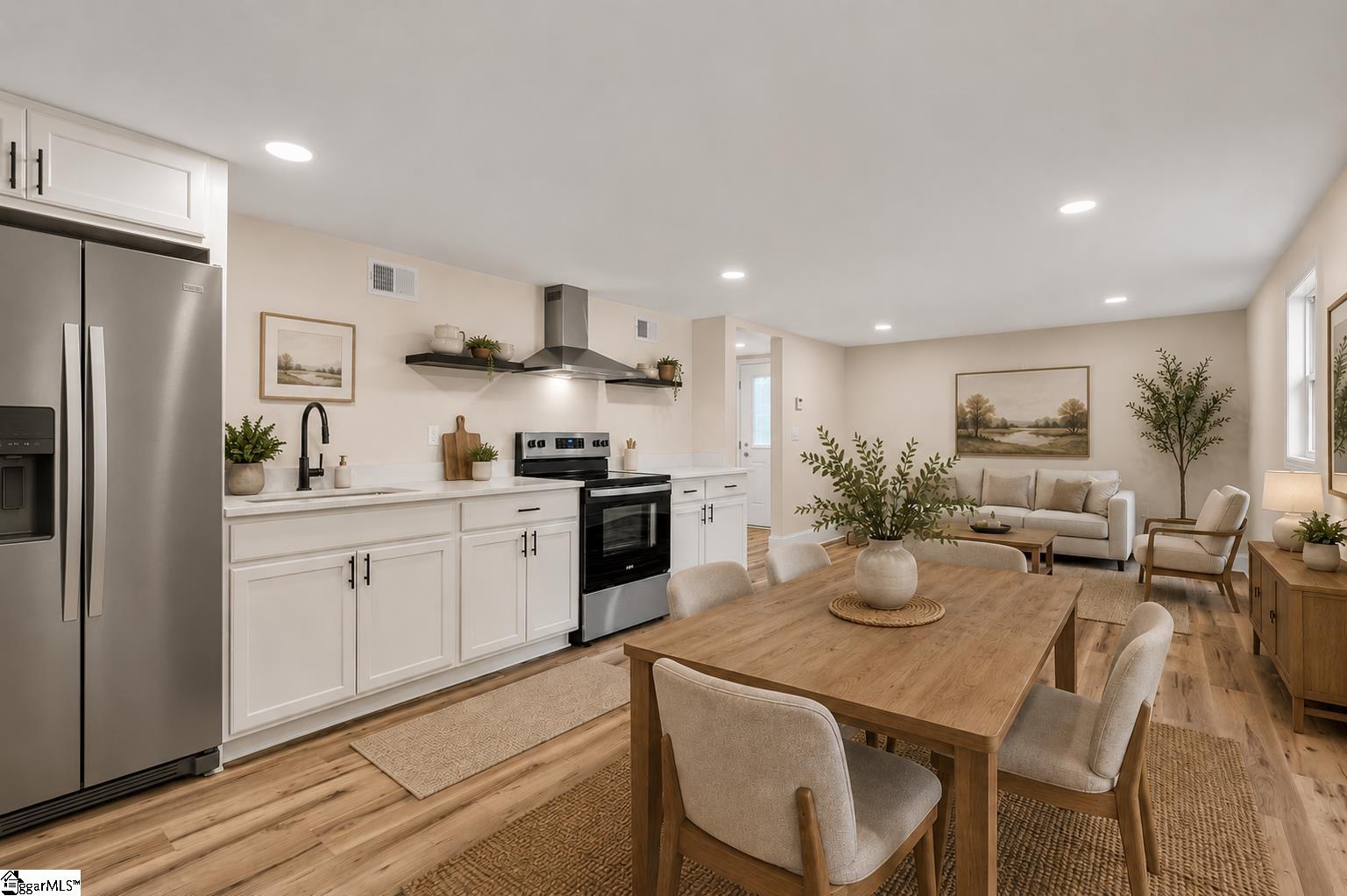 8 Alvin Drive Greenville, SC 29605