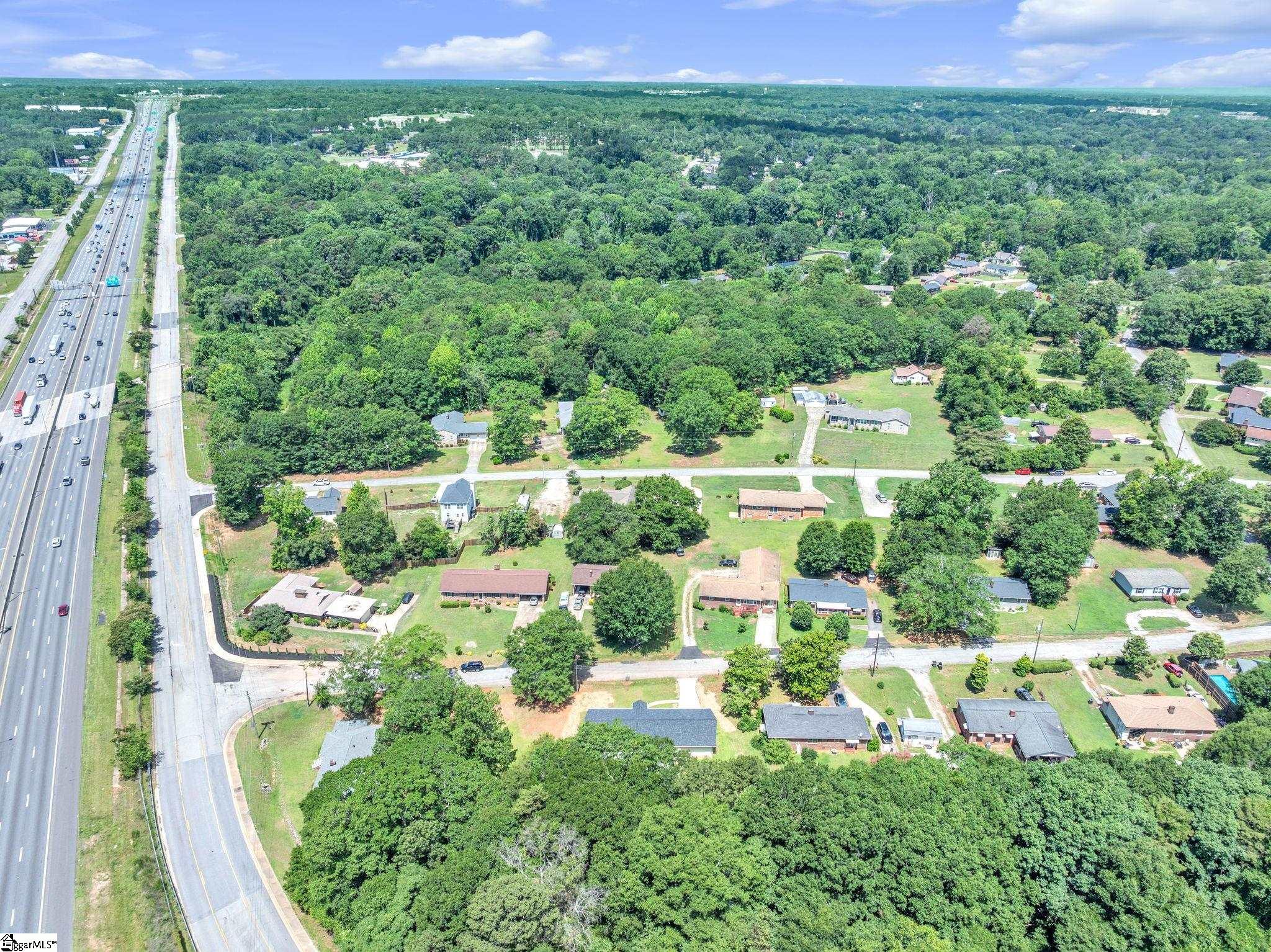 8 Alvin Drive Greenville, SC 29605
