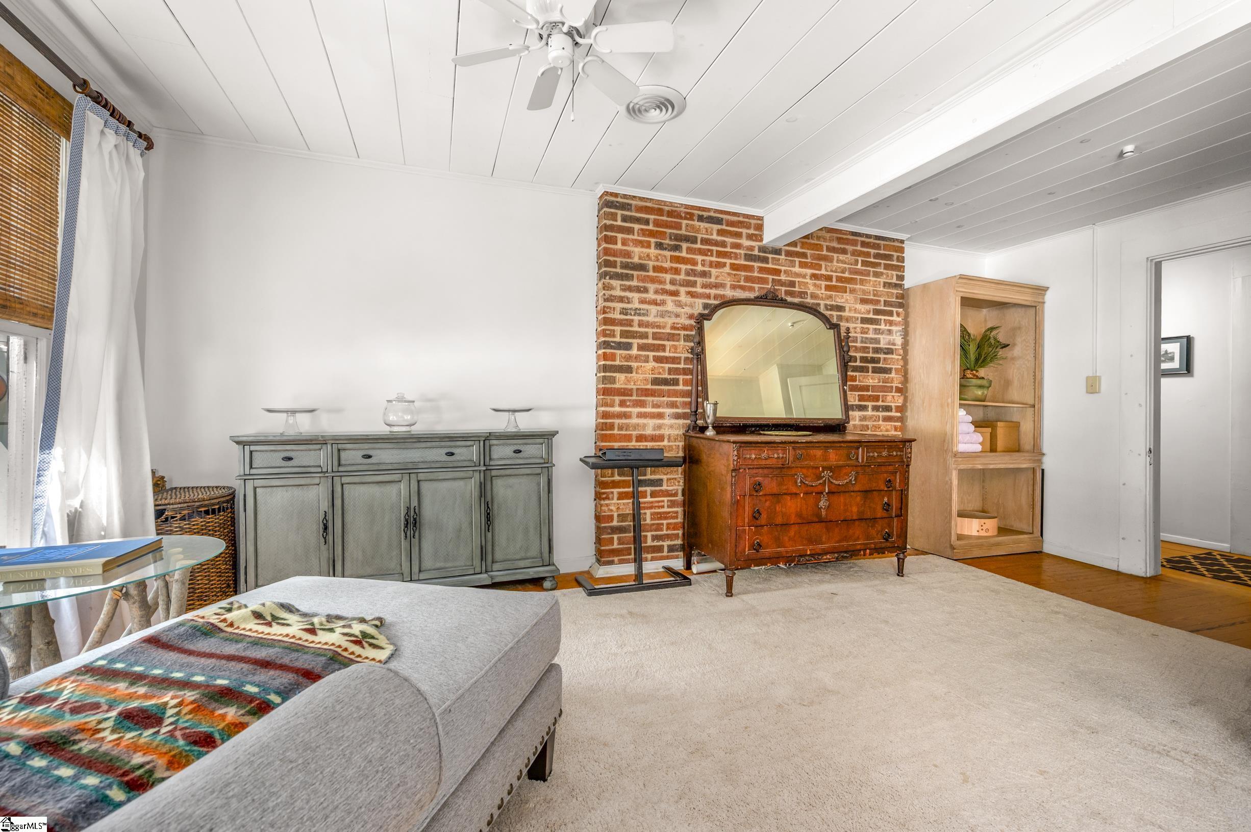 415 E Lakeshore Drive Landrum, SC 29356-9603
