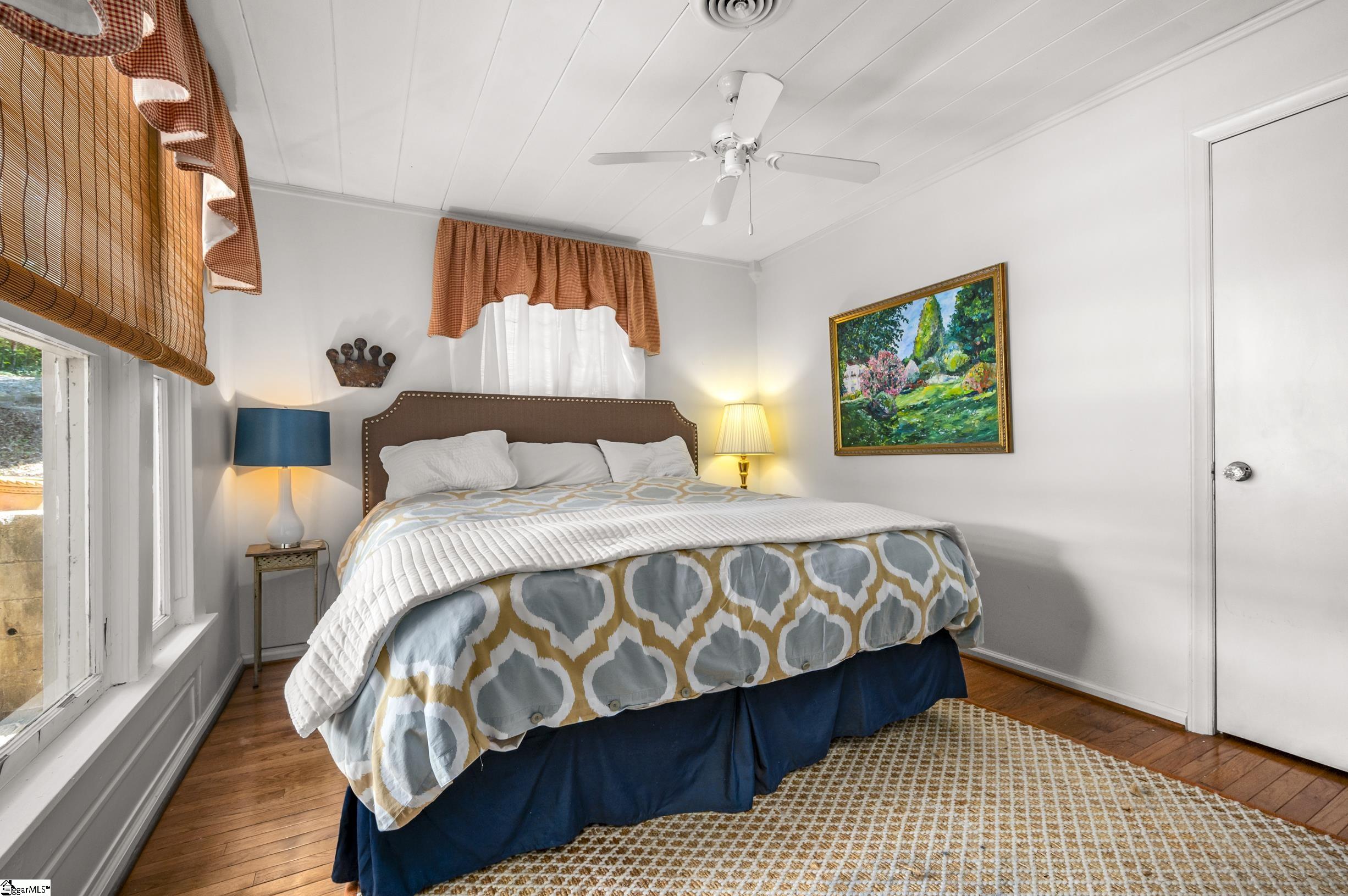 415 E Lakeshore Drive Landrum, SC 29356-9603