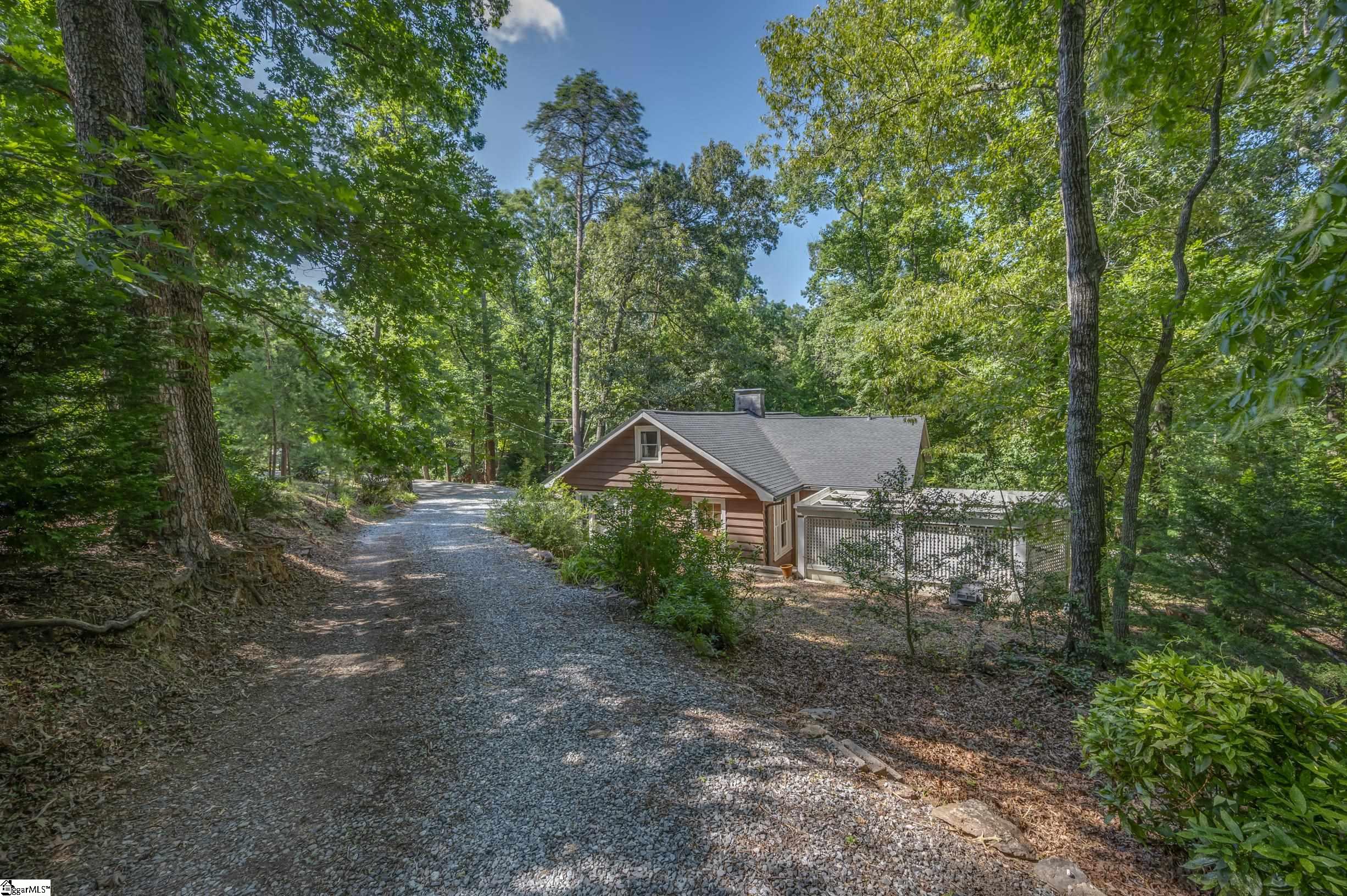 415 E Lakeshore Drive Landrum, SC 29356-9603