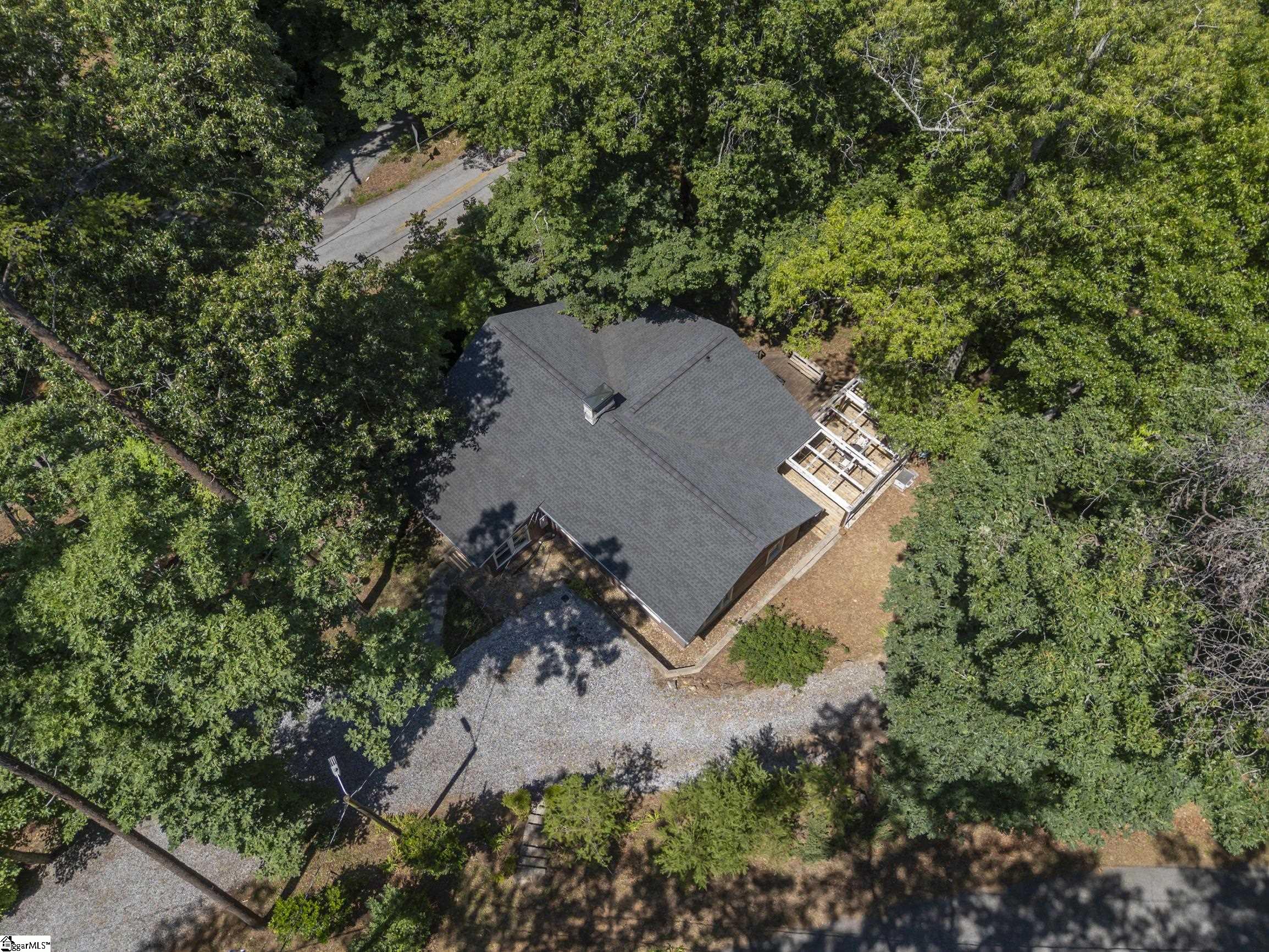 415 E Lakeshore Drive Landrum, SC 29356-9603