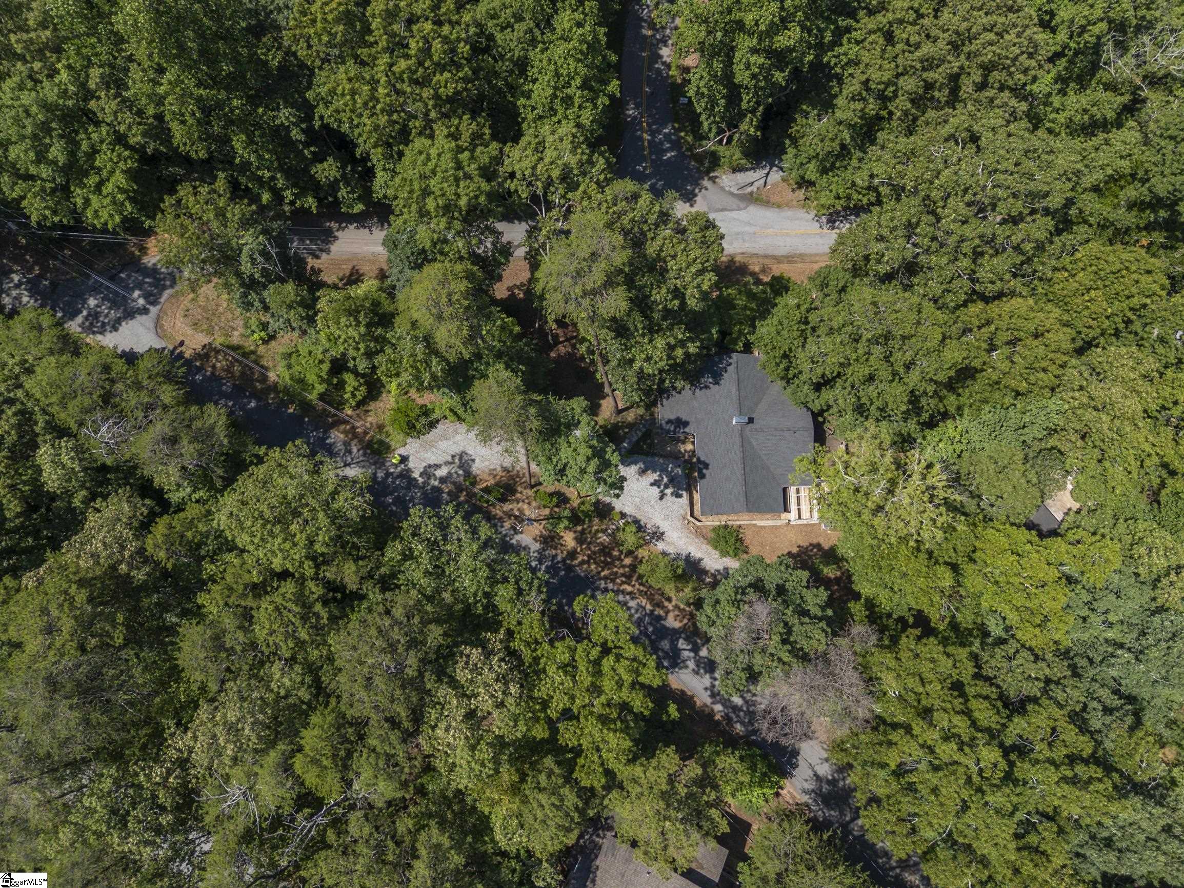 415 E Lakeshore Drive Landrum, SC 29356-9603