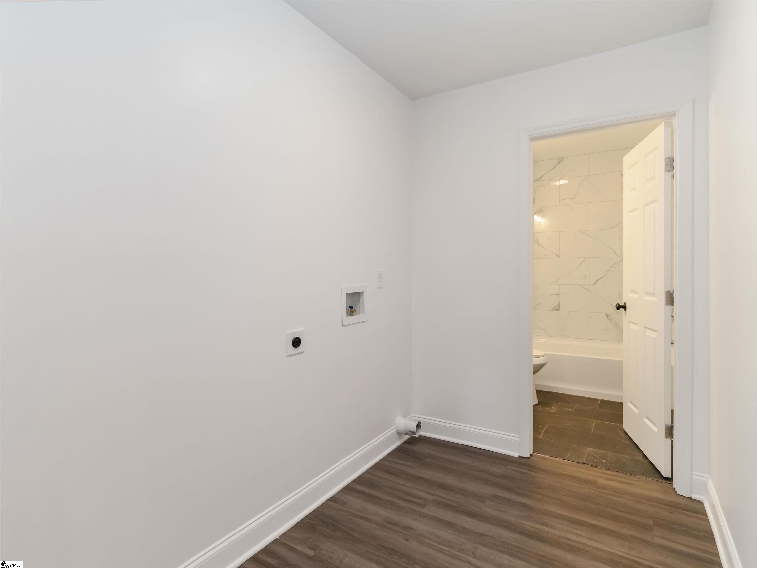 5 Williams Street Spartanburg, SC 29301