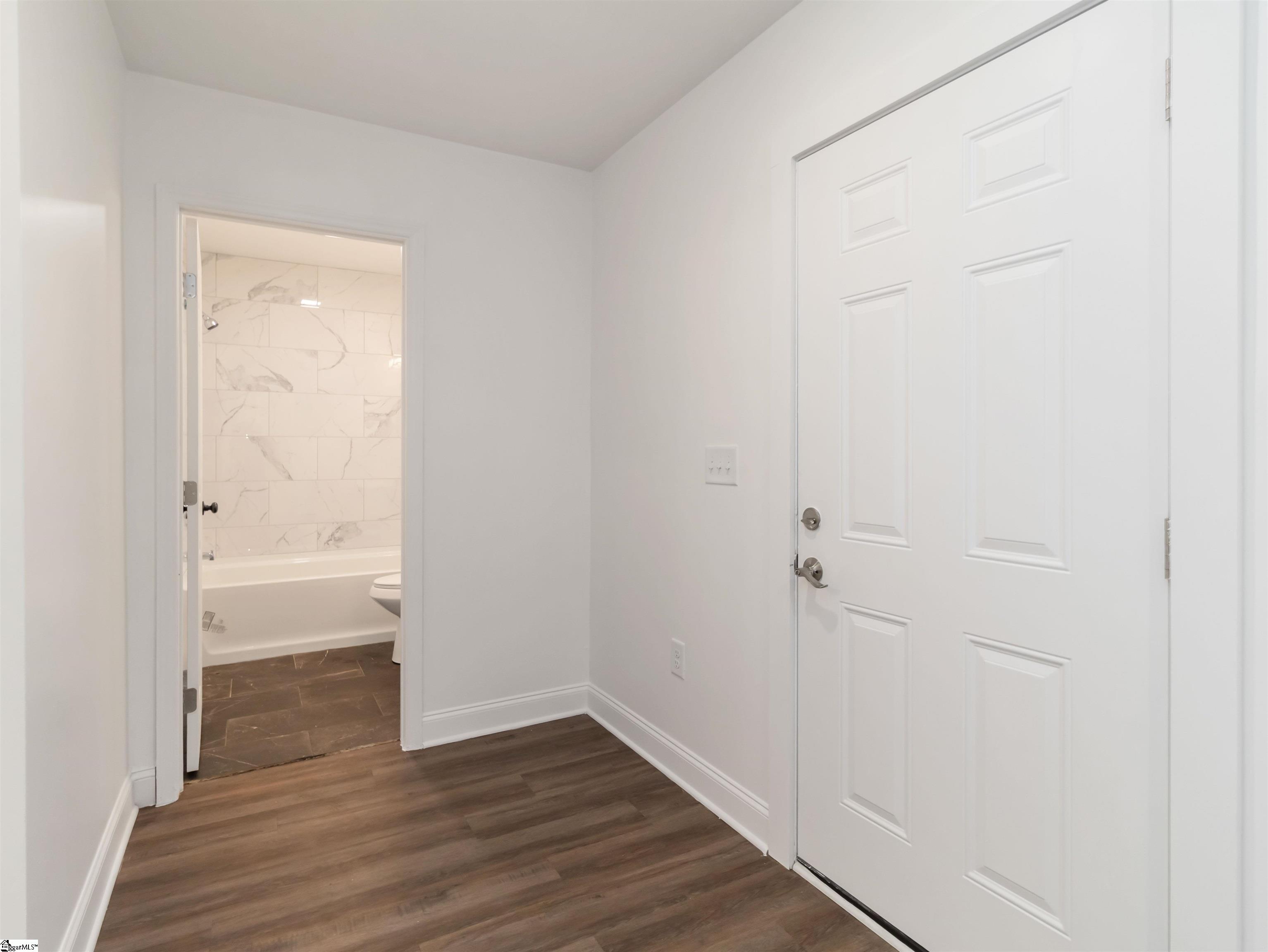 5 Williams Street Spartanburg, SC 29301