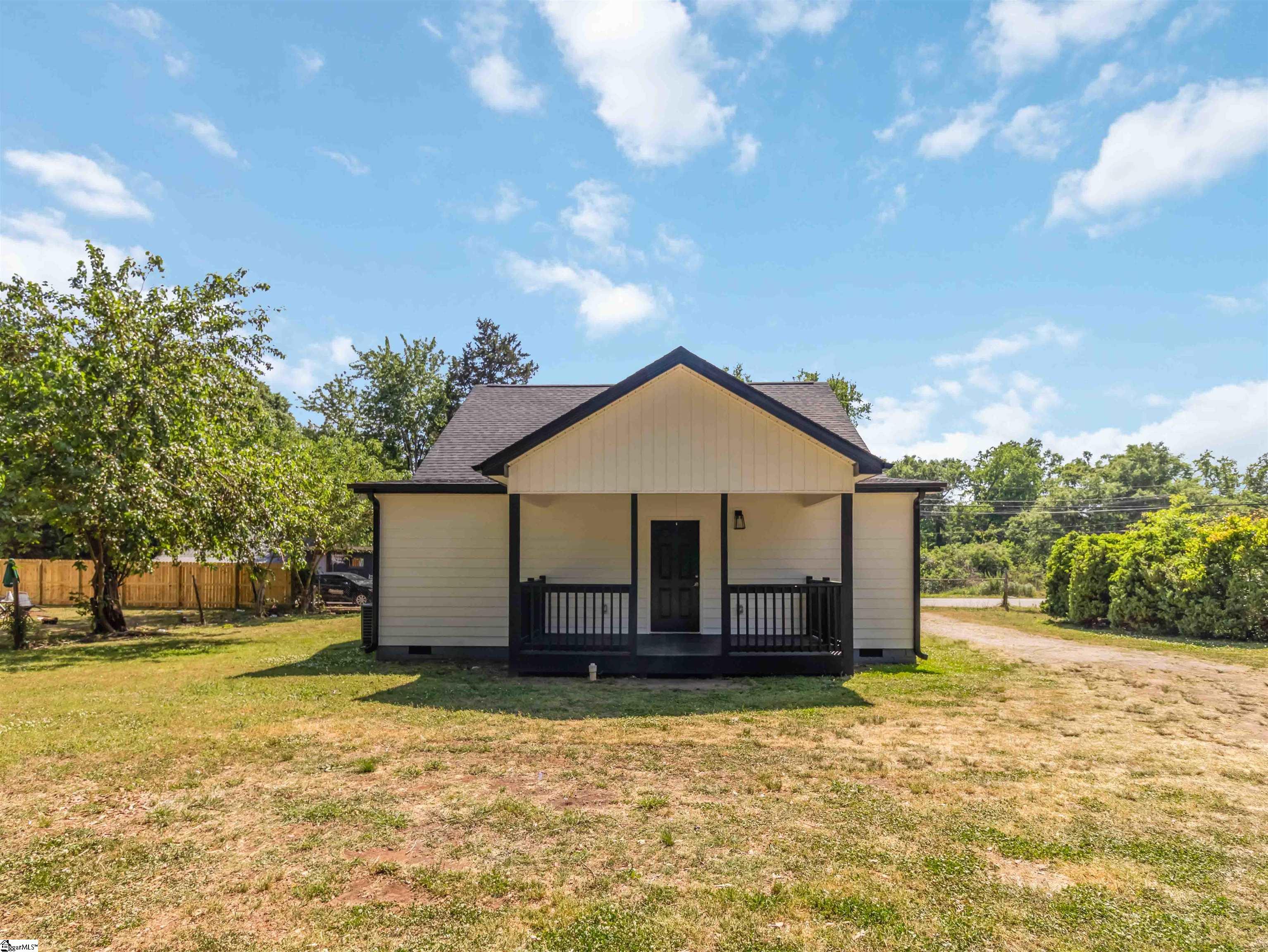5 Williams Street Spartanburg, SC 29301