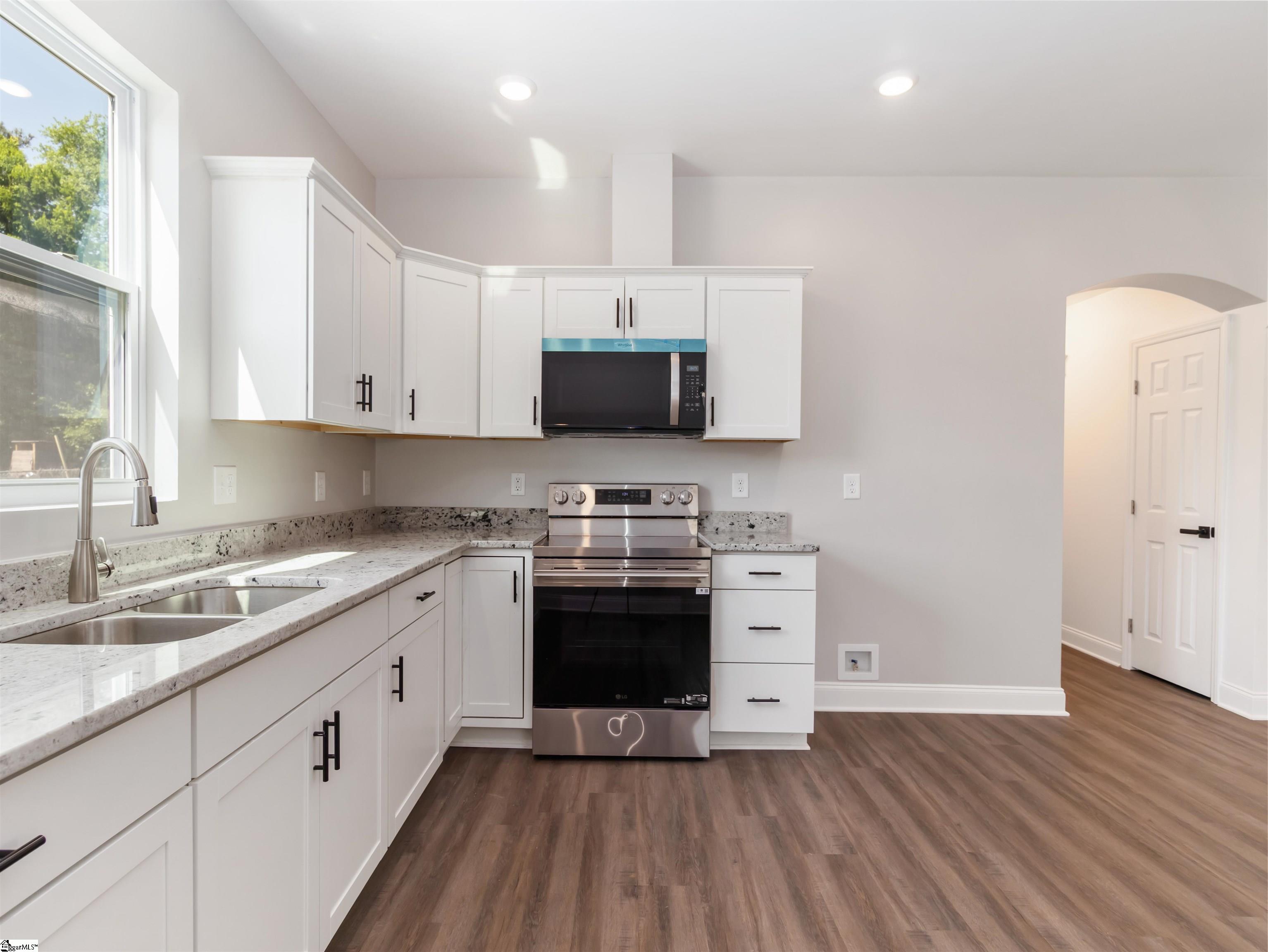 5 Williams Street Spartanburg, SC 29301
