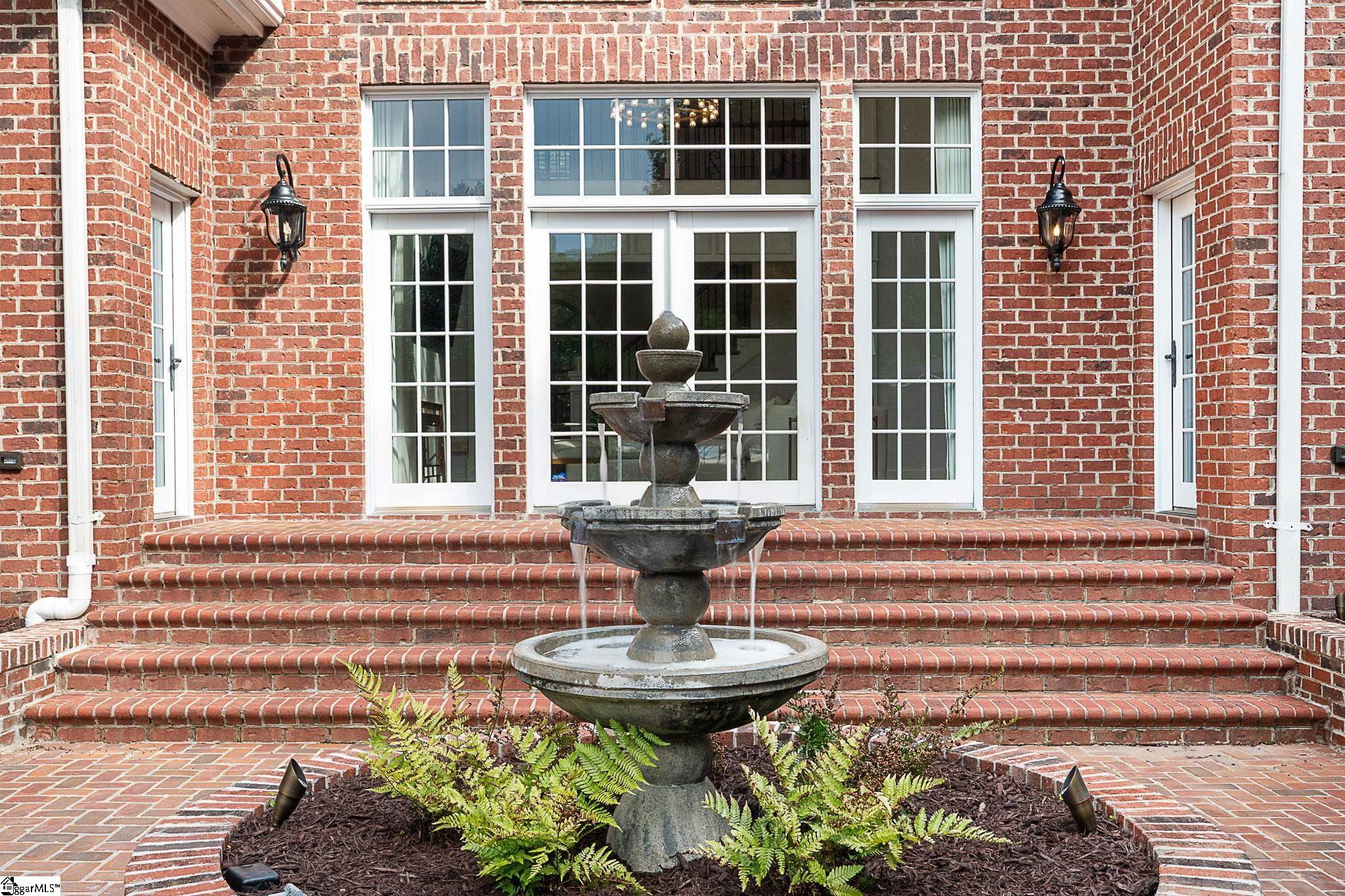102 Tuscany Way Greer, SC 29650