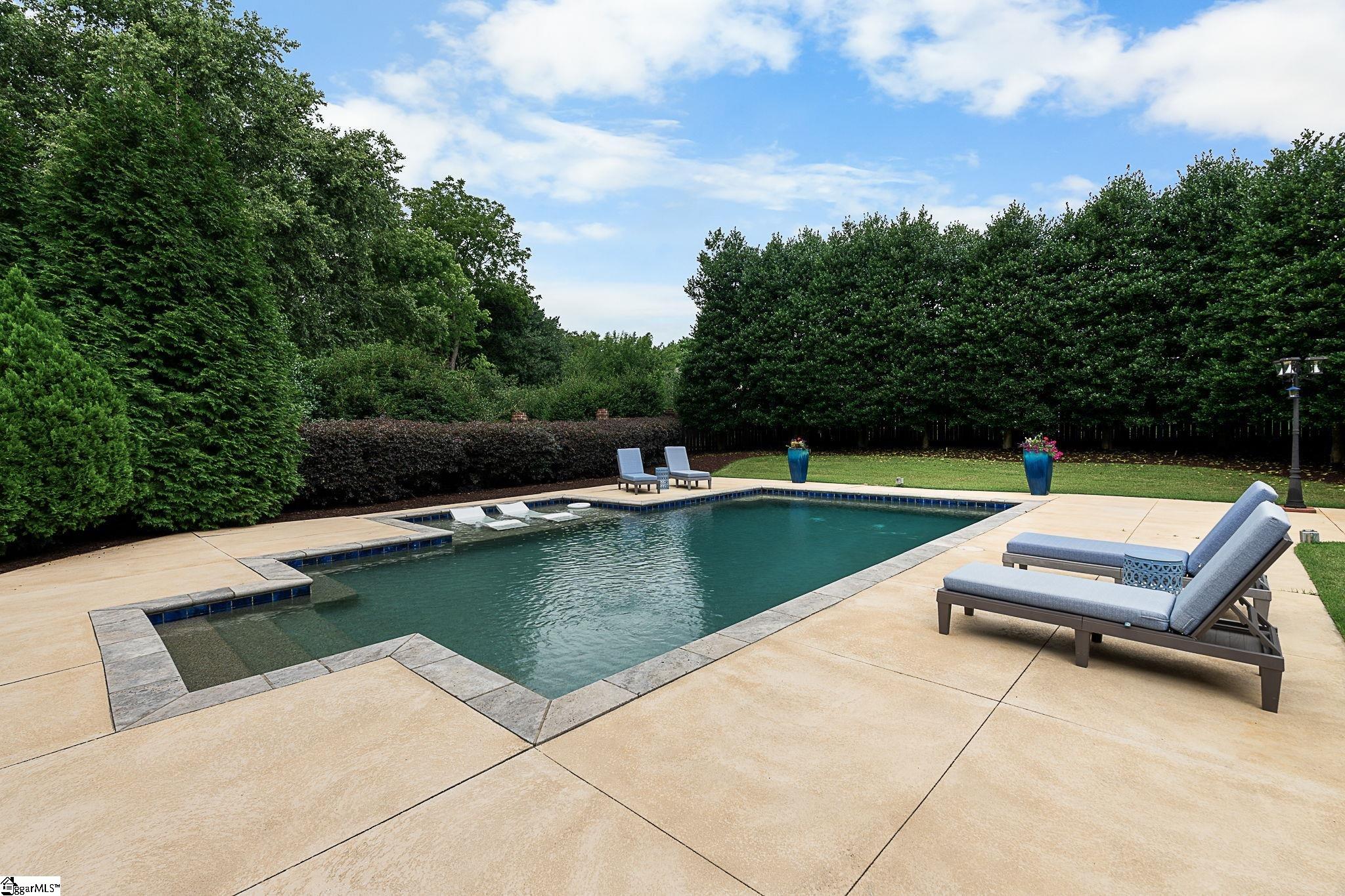 102 Tuscany Way Greer, SC 29650