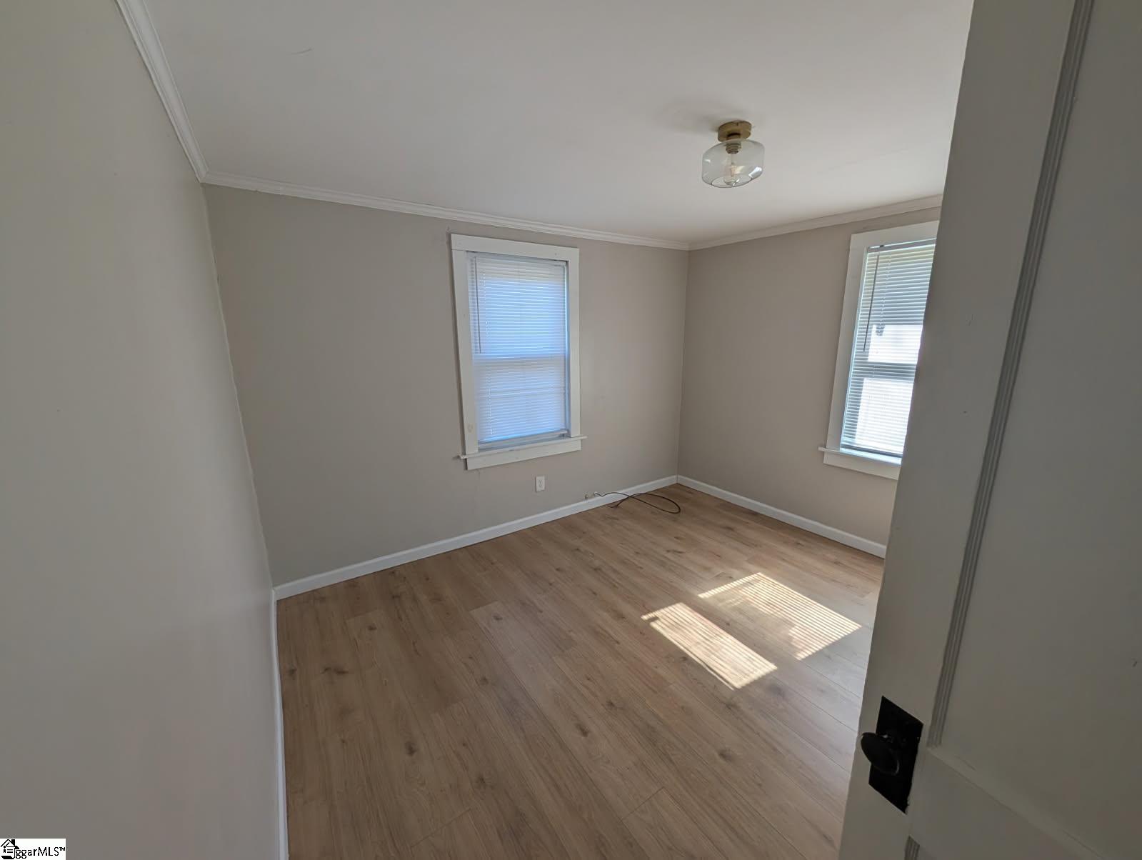 8 Hollywood Street Inman, SC 29349-1317