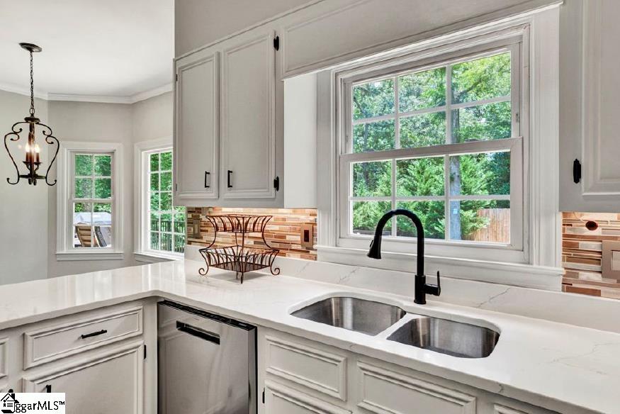 120 Wendover Road Greenwood, SC 29649