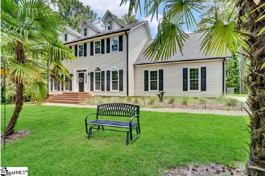 120 Wendover Road Greenwood, SC 29649