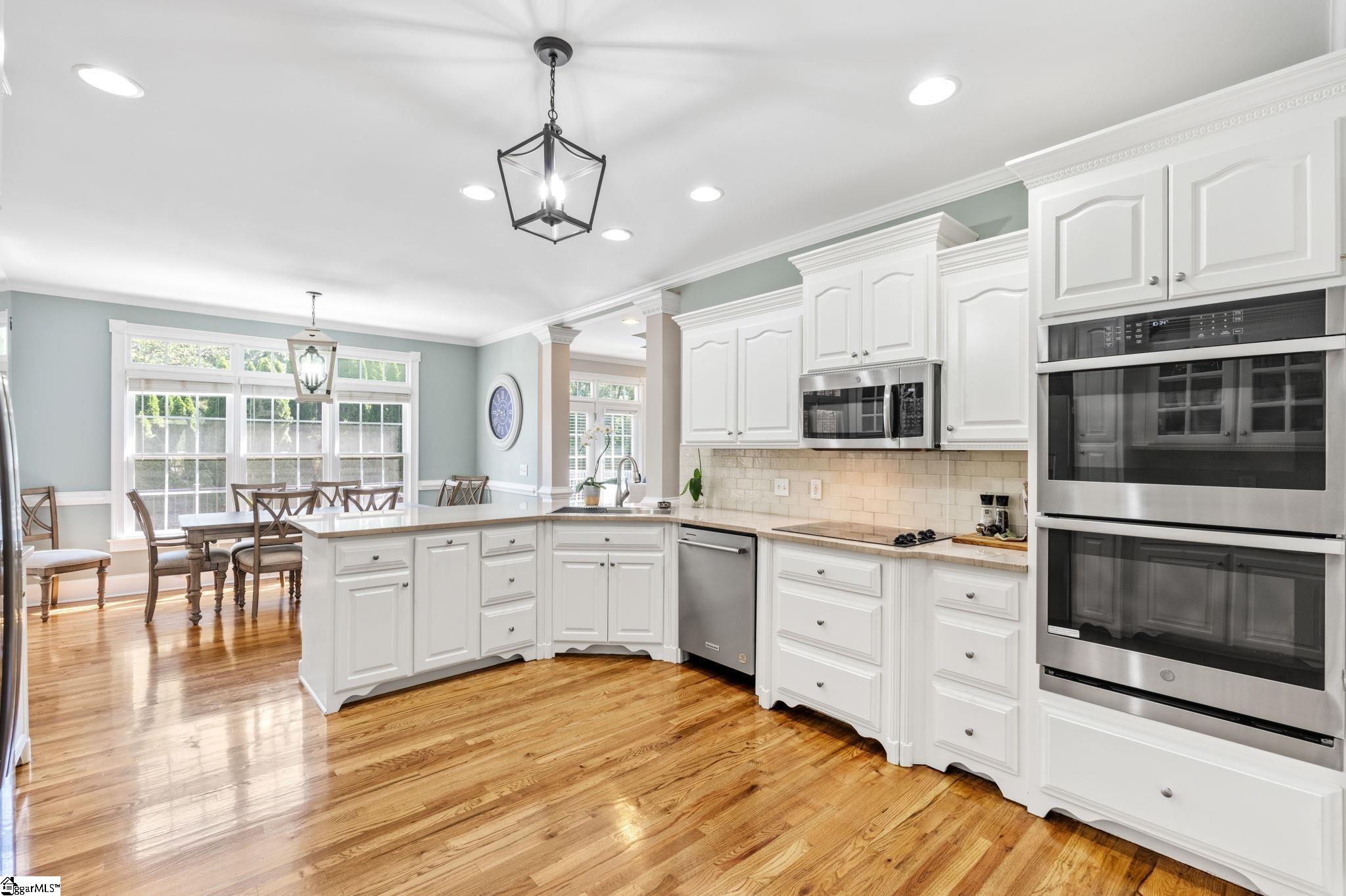 3 Charlestonplace Court Greenville, SC 29615