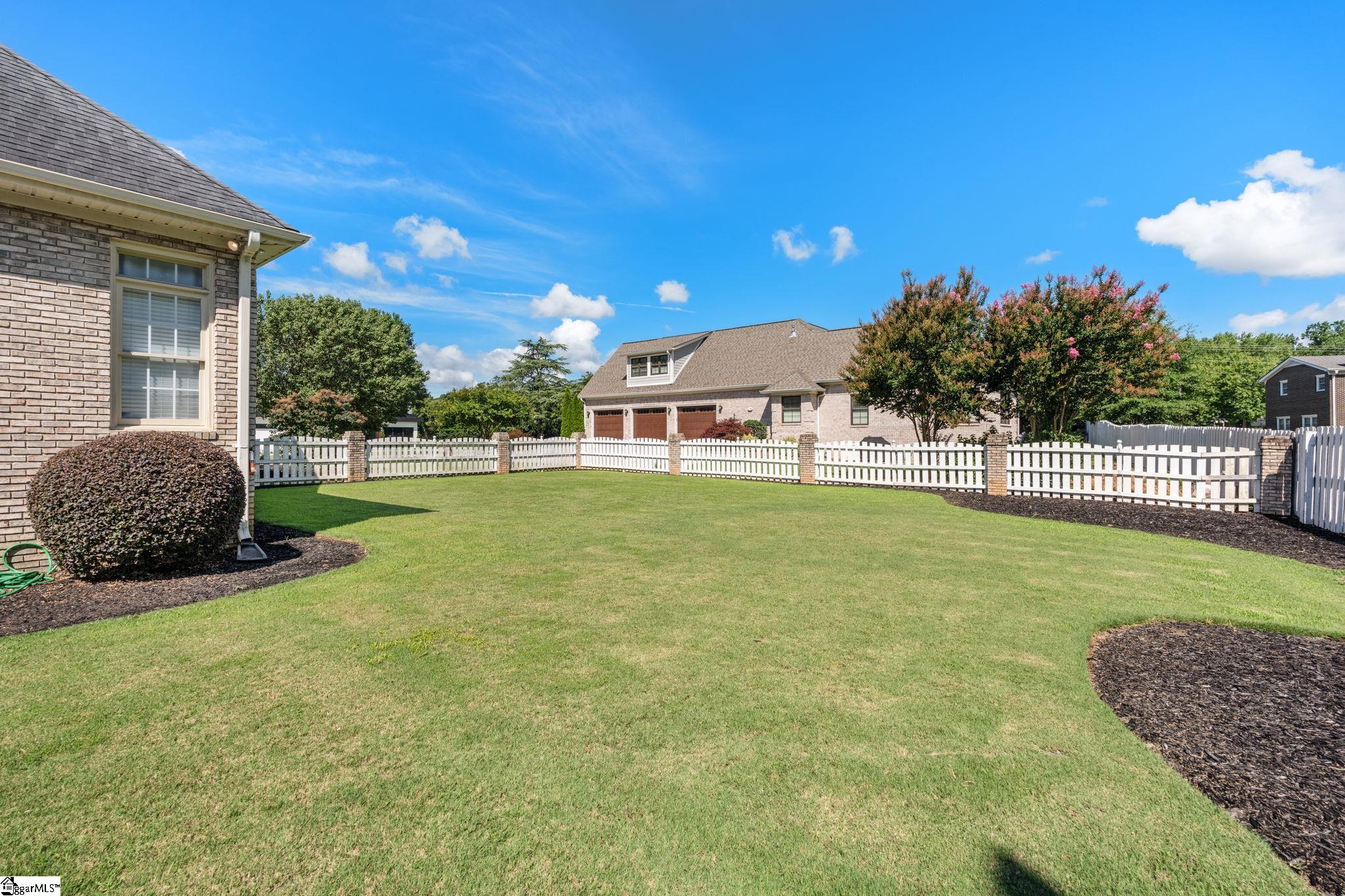 3 Charlestonplace Court Greenville, SC 29615