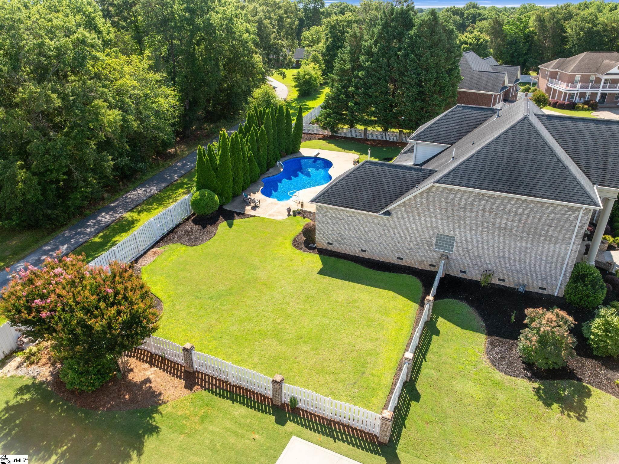 3 Charlestonplace Court Greenville, SC 29615