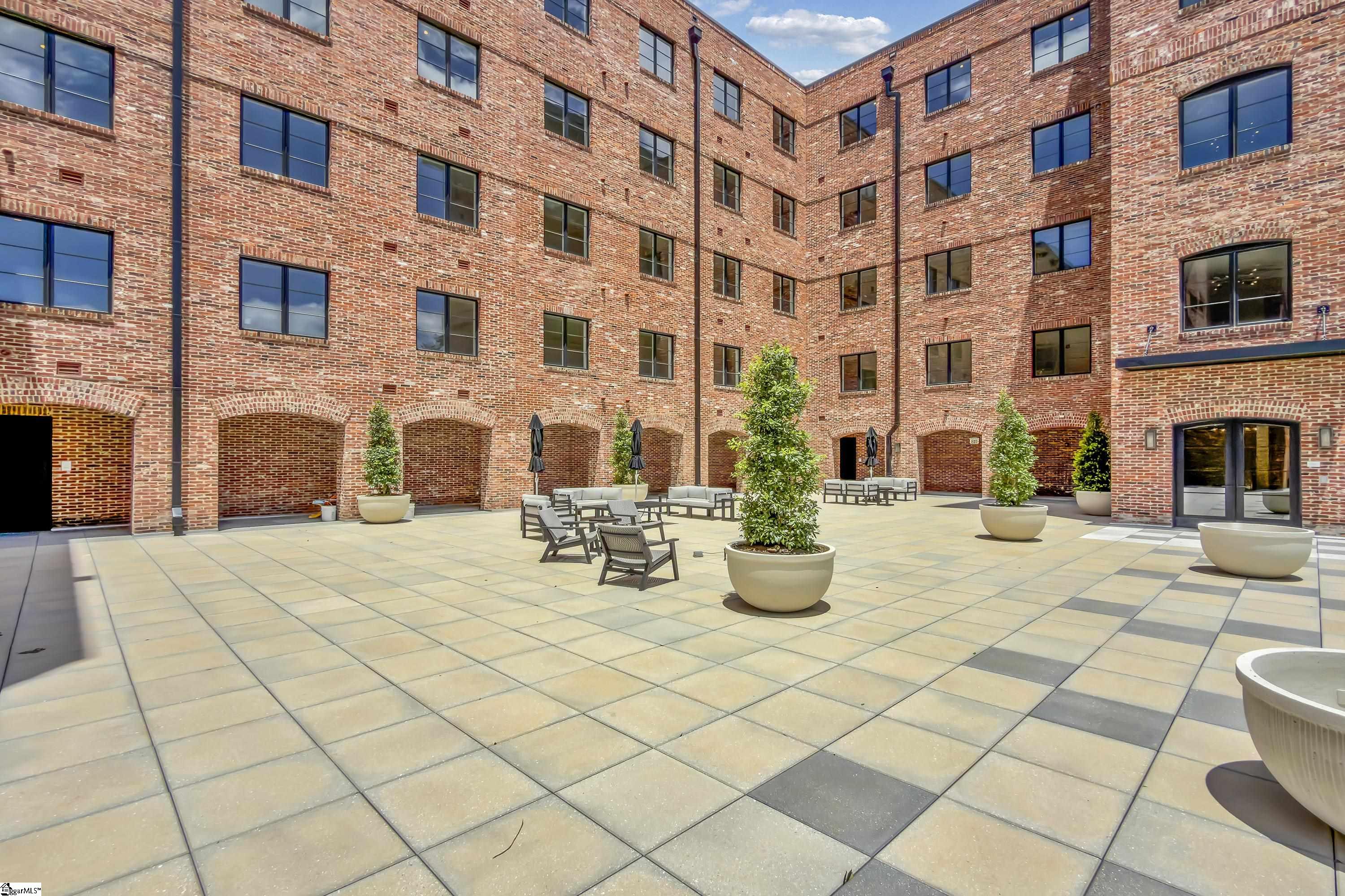 110 N Markley Street UNIT Unit 106 Greenville, SC 29601