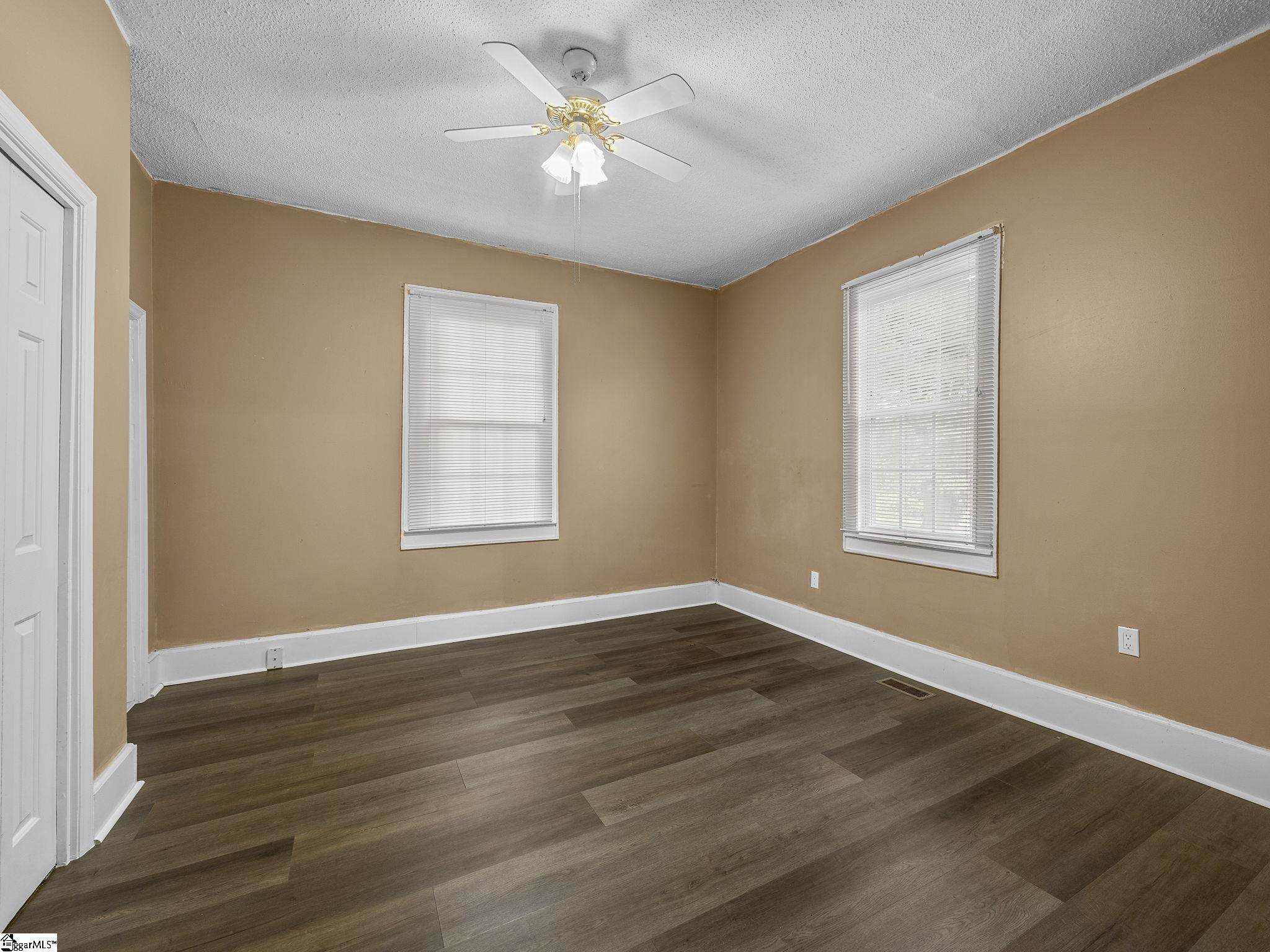 8149 Hill Street Boiling Springs, SC 29316