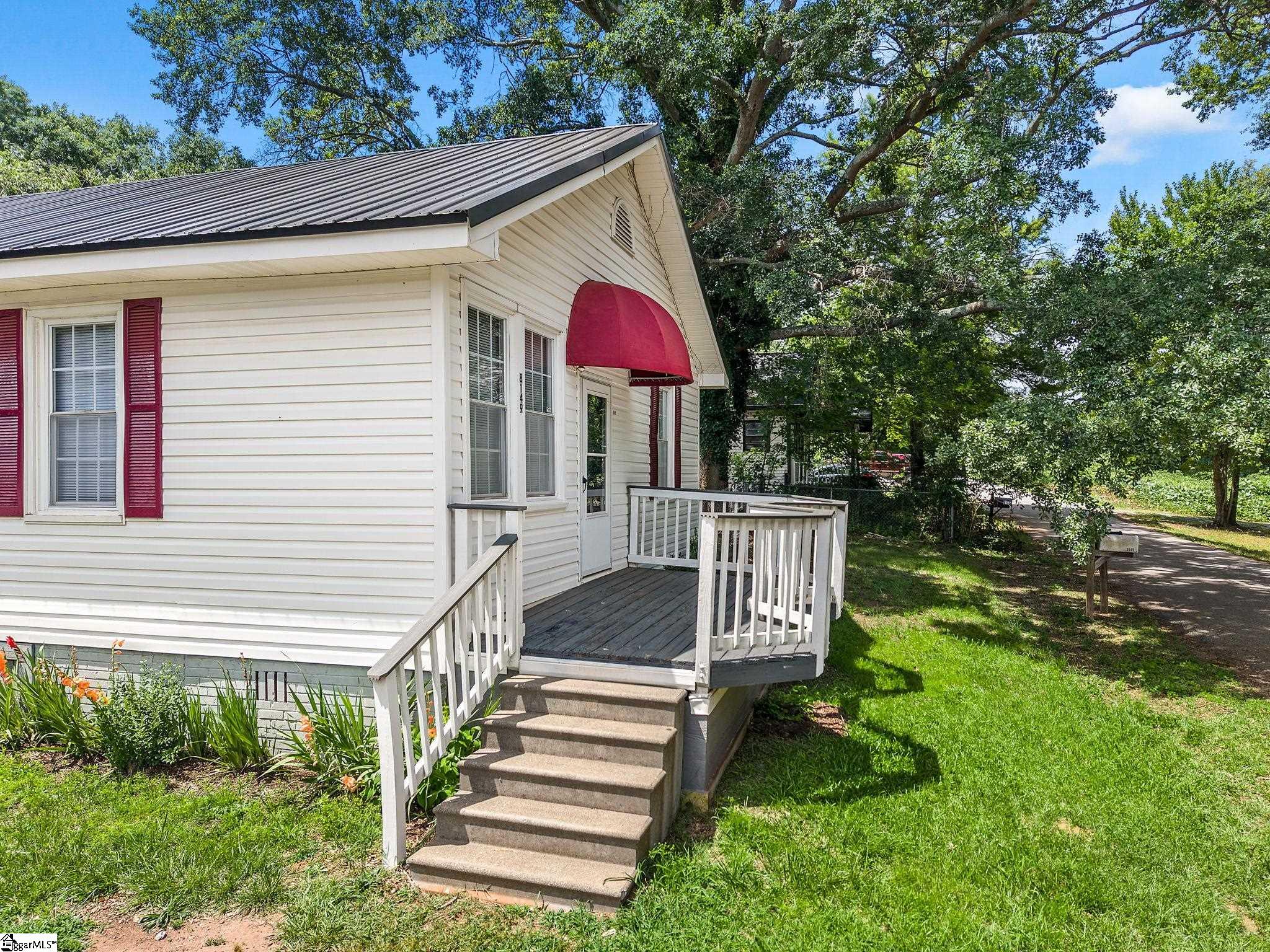 8149 Hill Street Boiling Springs, SC 29316