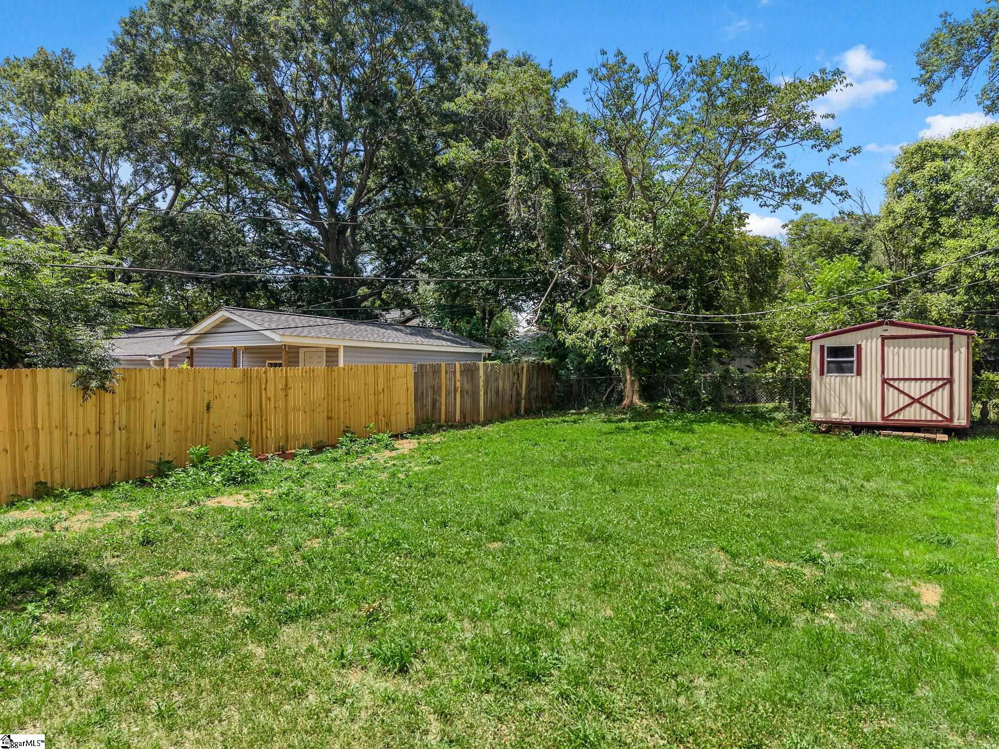 8149 Hill Street Boiling Springs, SC 29316