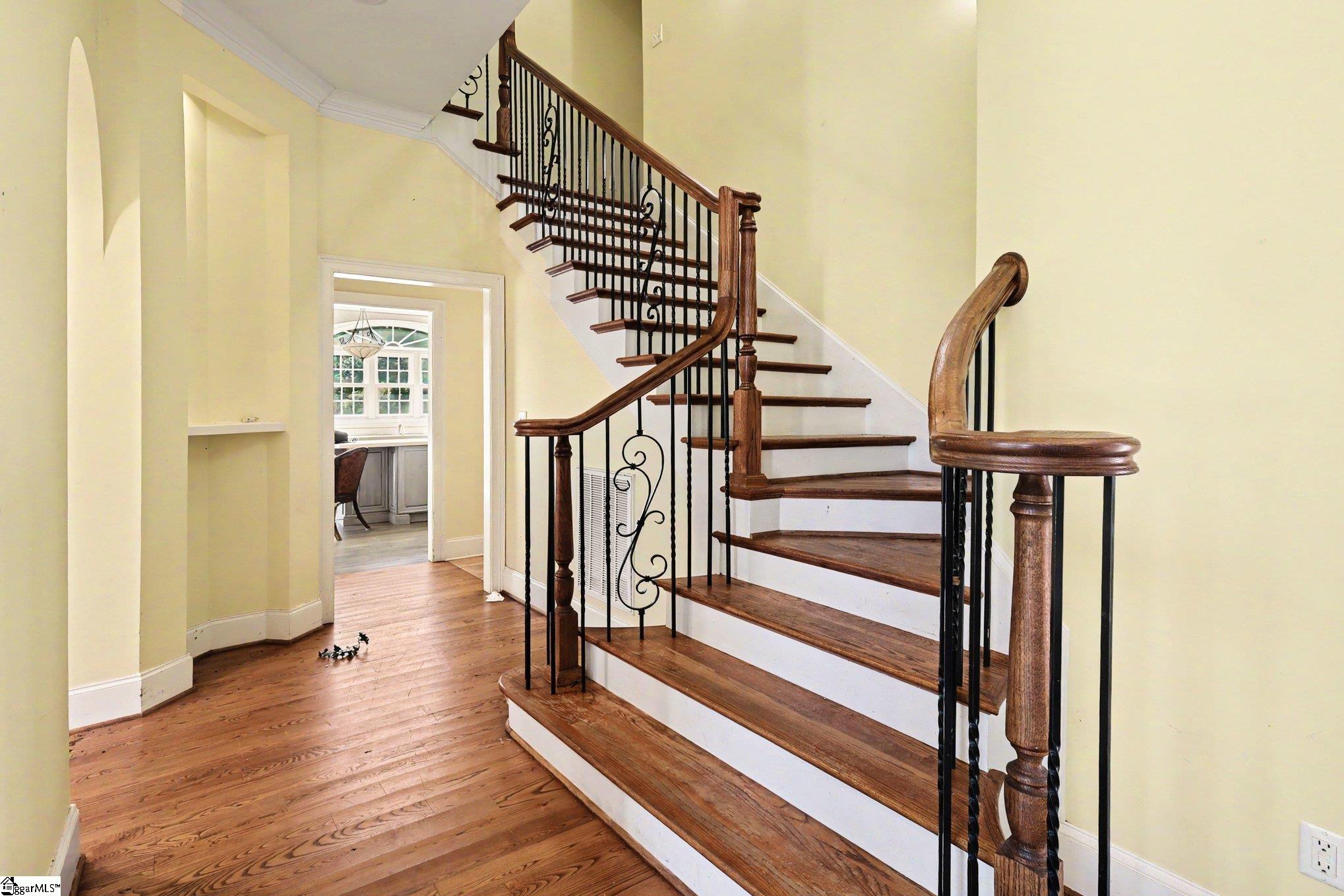 230 Carole Courtney Road Cowpens, SC 29330