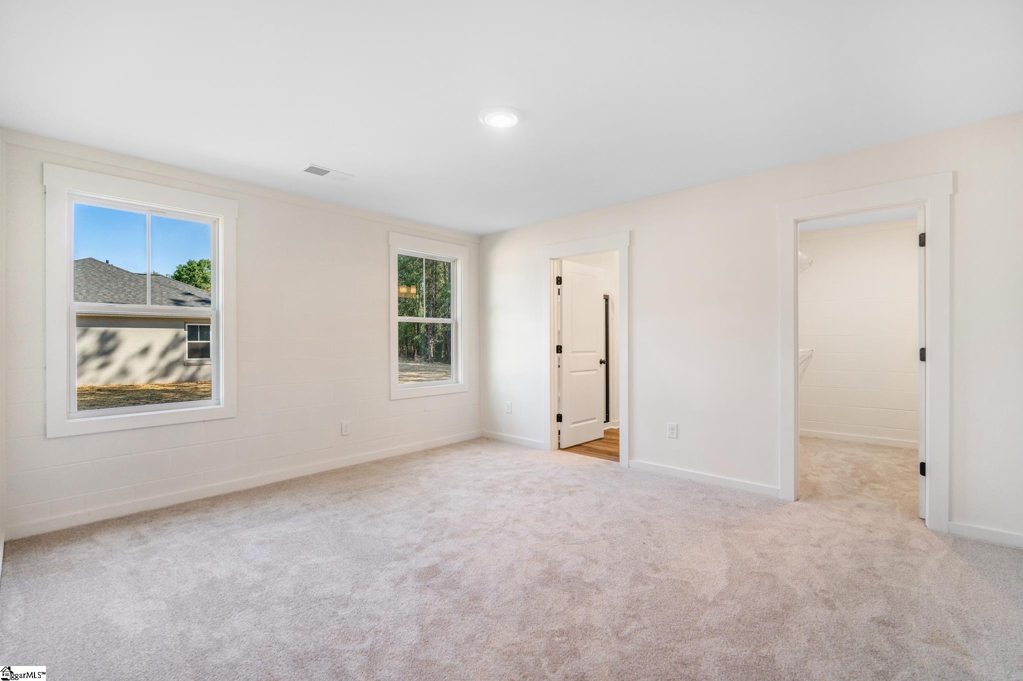410 N Palmetto Street Liberty, SC 29657