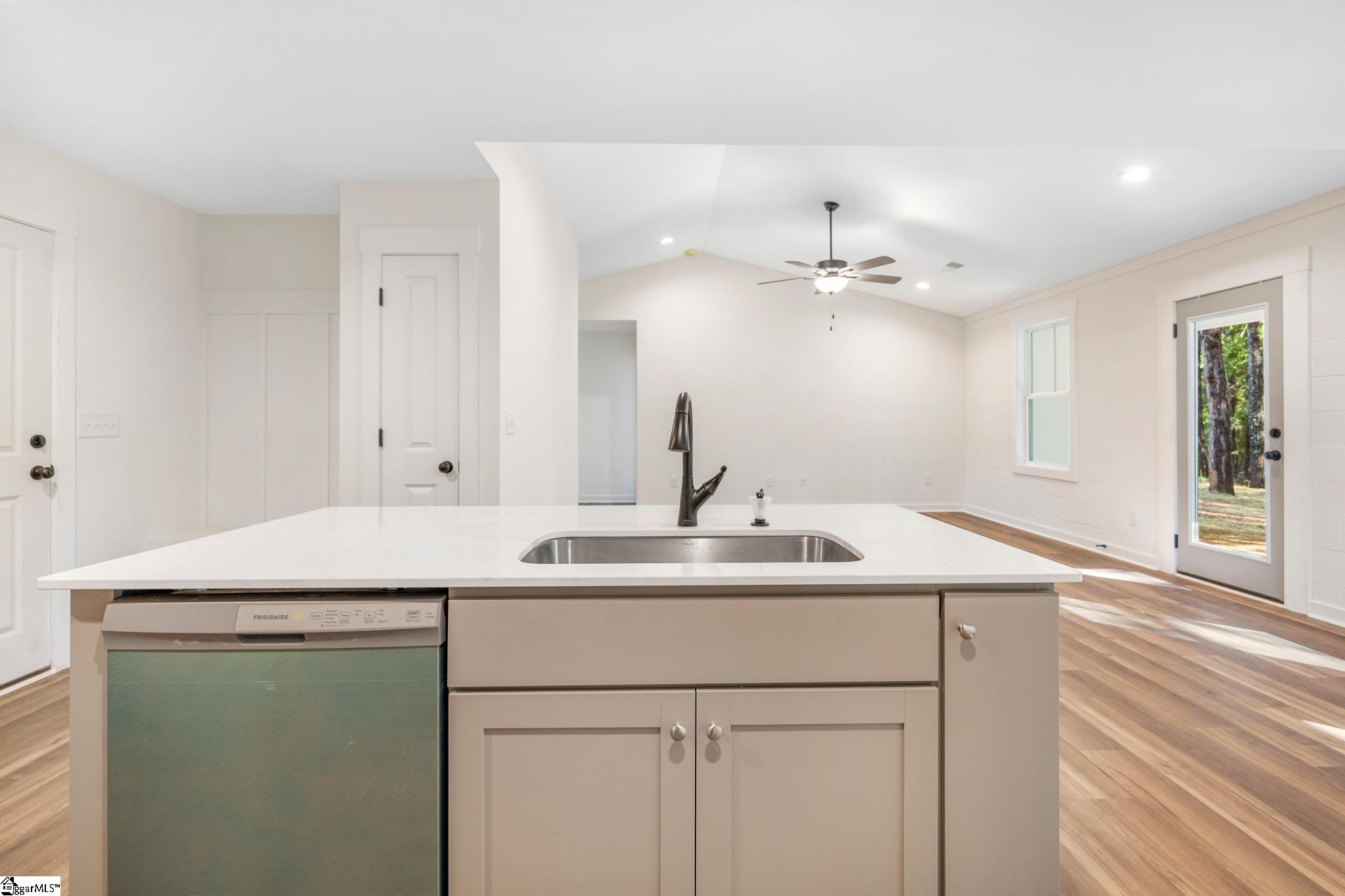 410 N Palmetto Street Liberty, SC 29657