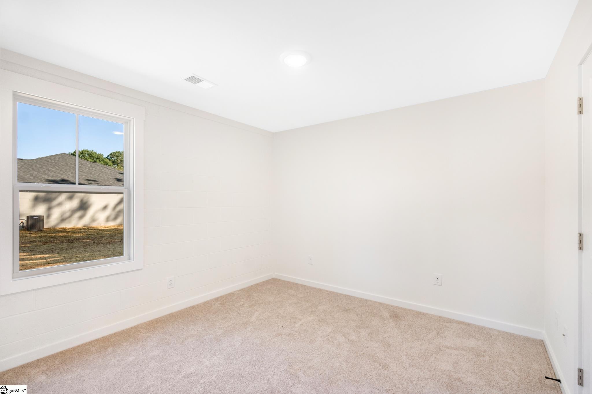 410 N Palmetto Street Liberty, SC 29657